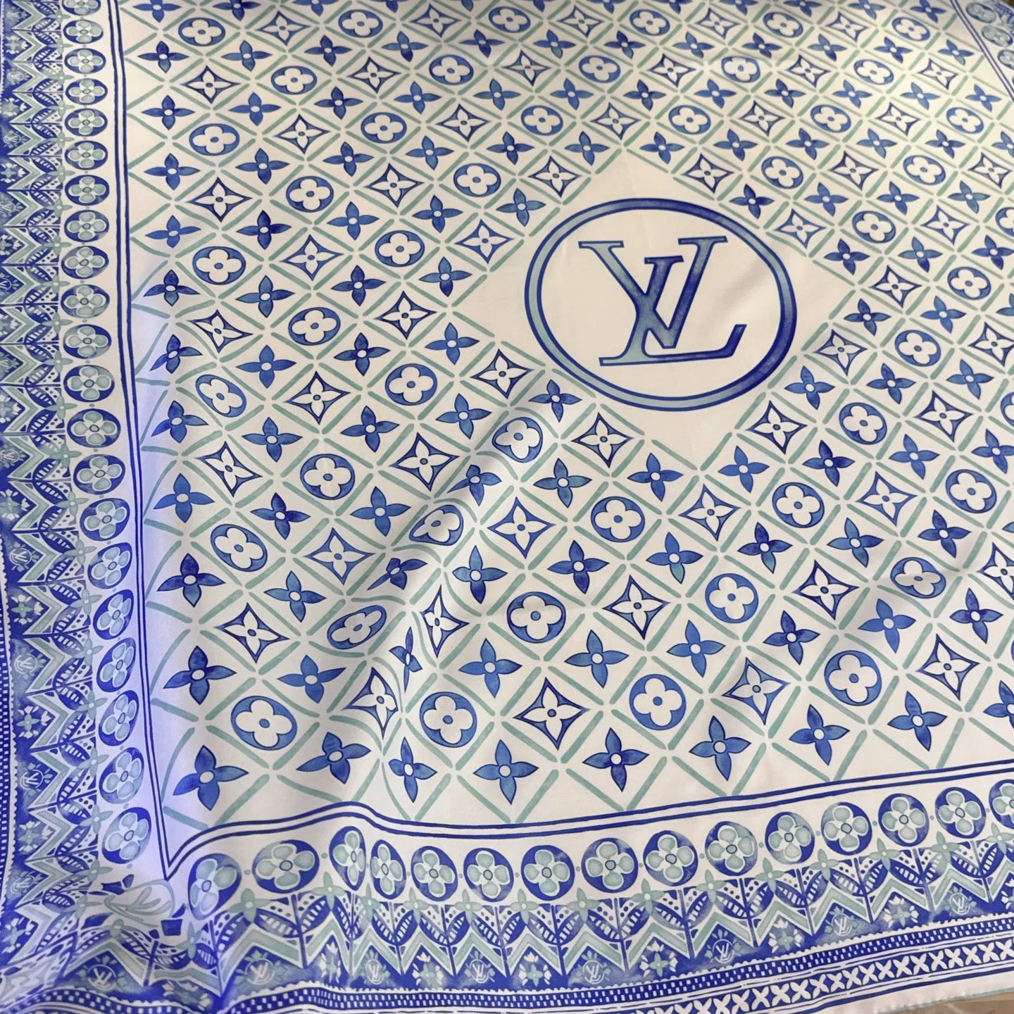 Silk Scarves LOUIS VUITTON 17257487