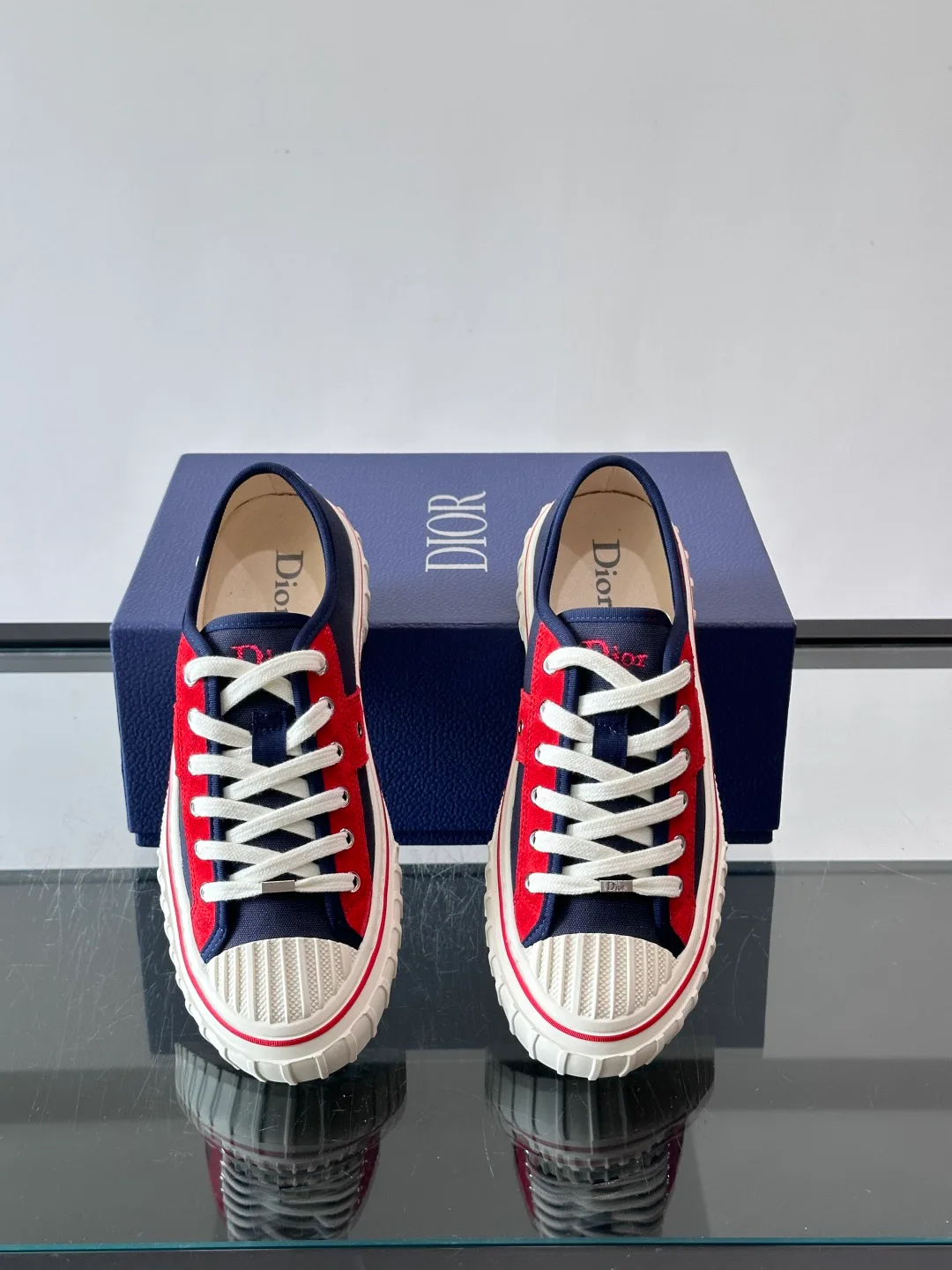 Women's Sneakers CHRISTIAN DIOR 18102137