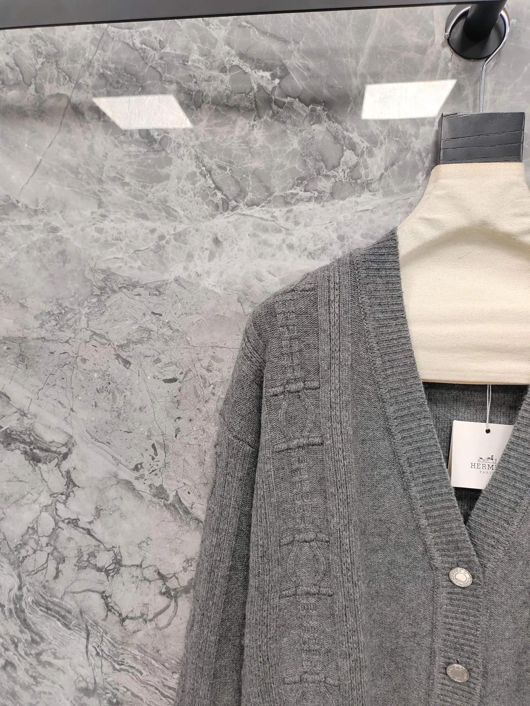 Women's Jumpers And Sweaters HERMES 17368338