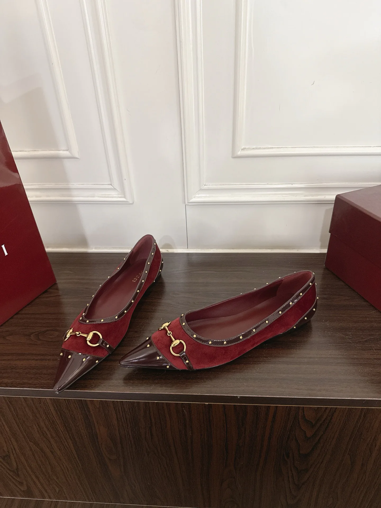 Women's Ballet Flats GUCCI 18135566
