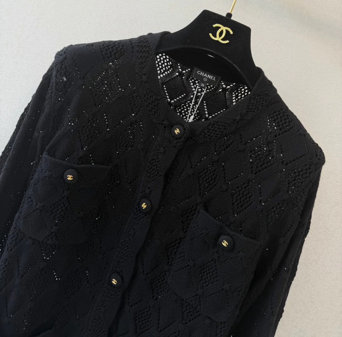 Women's Jumpers And Sweaters CHANEL 18138082