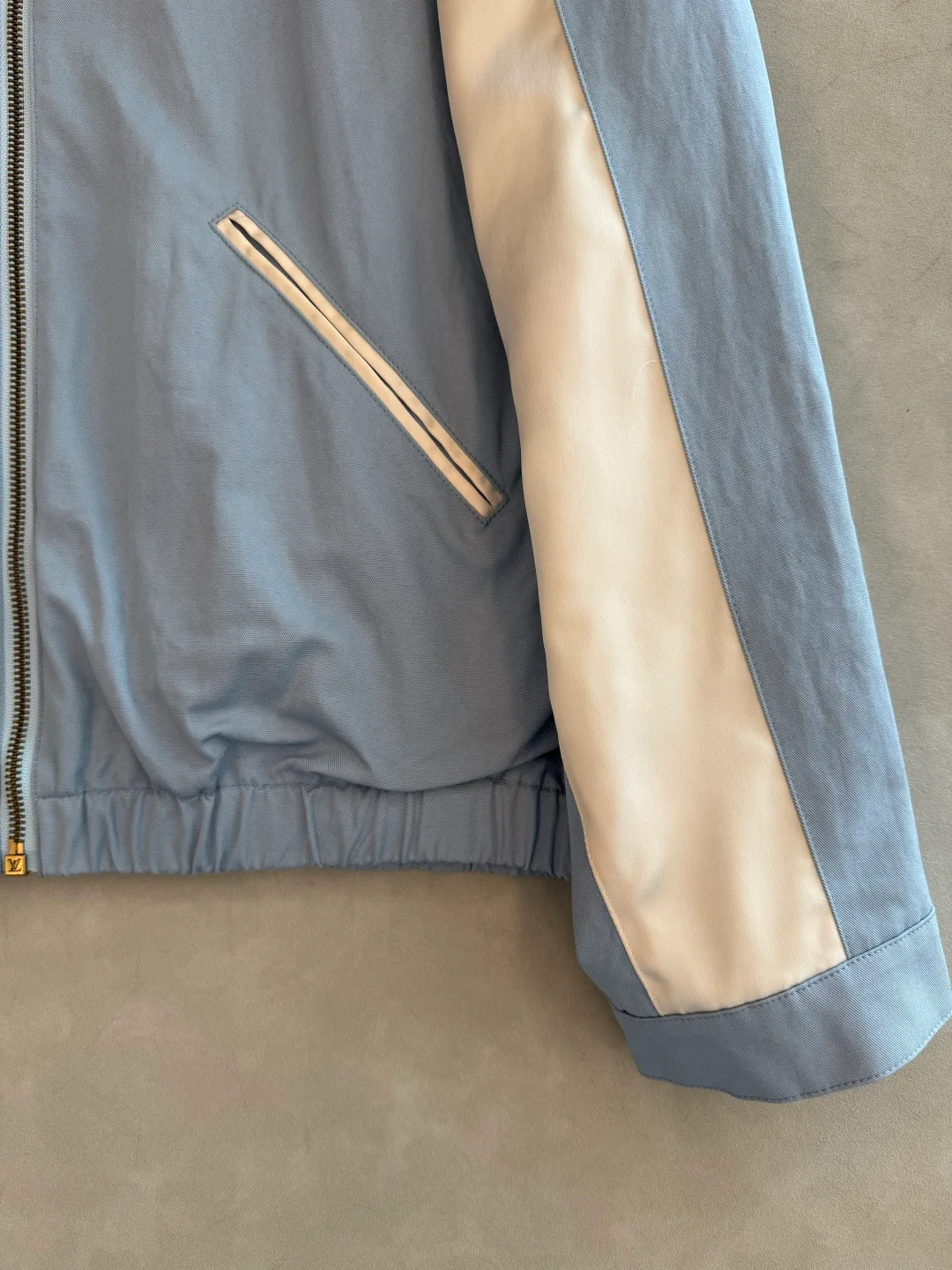Women's Jackets And Down Jackets LOUIS VUITTON 17463248