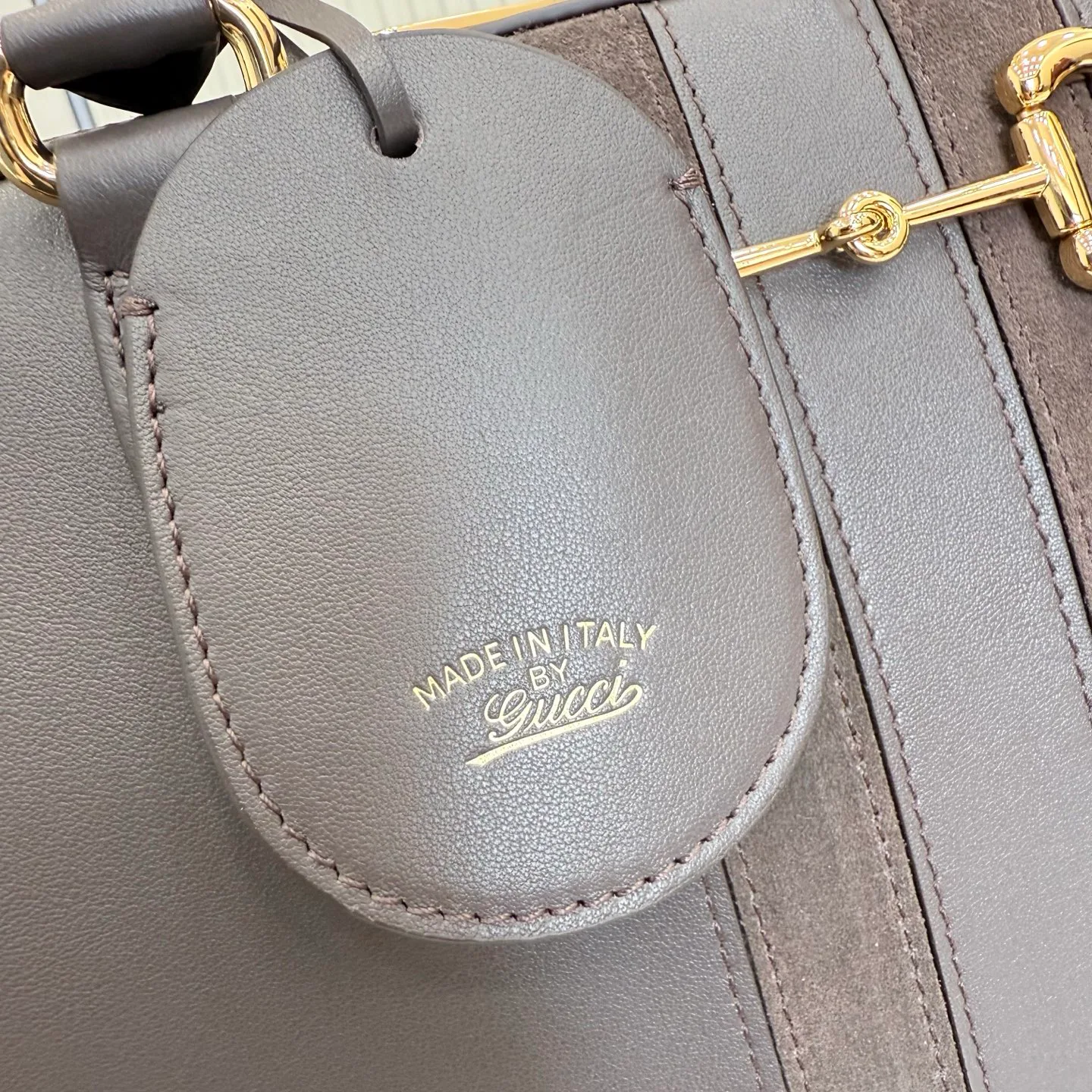 Классические Сумки Женские Gucci 18560378