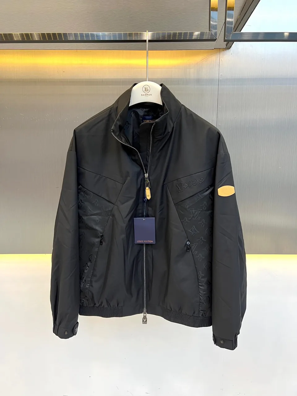 Men's Jackets And Down Jackets LOUIS VUITTON 18416744