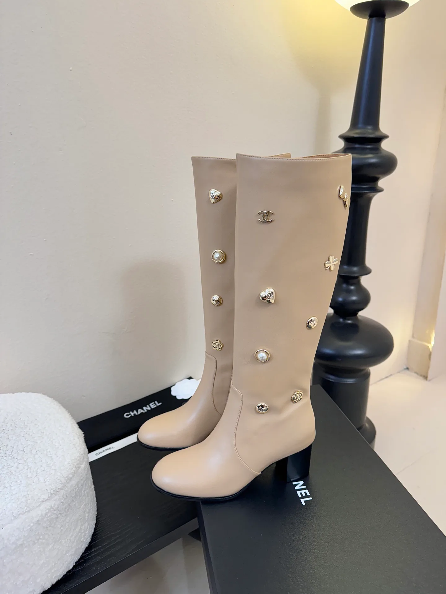 Women's Boots CHANEL 18025414
