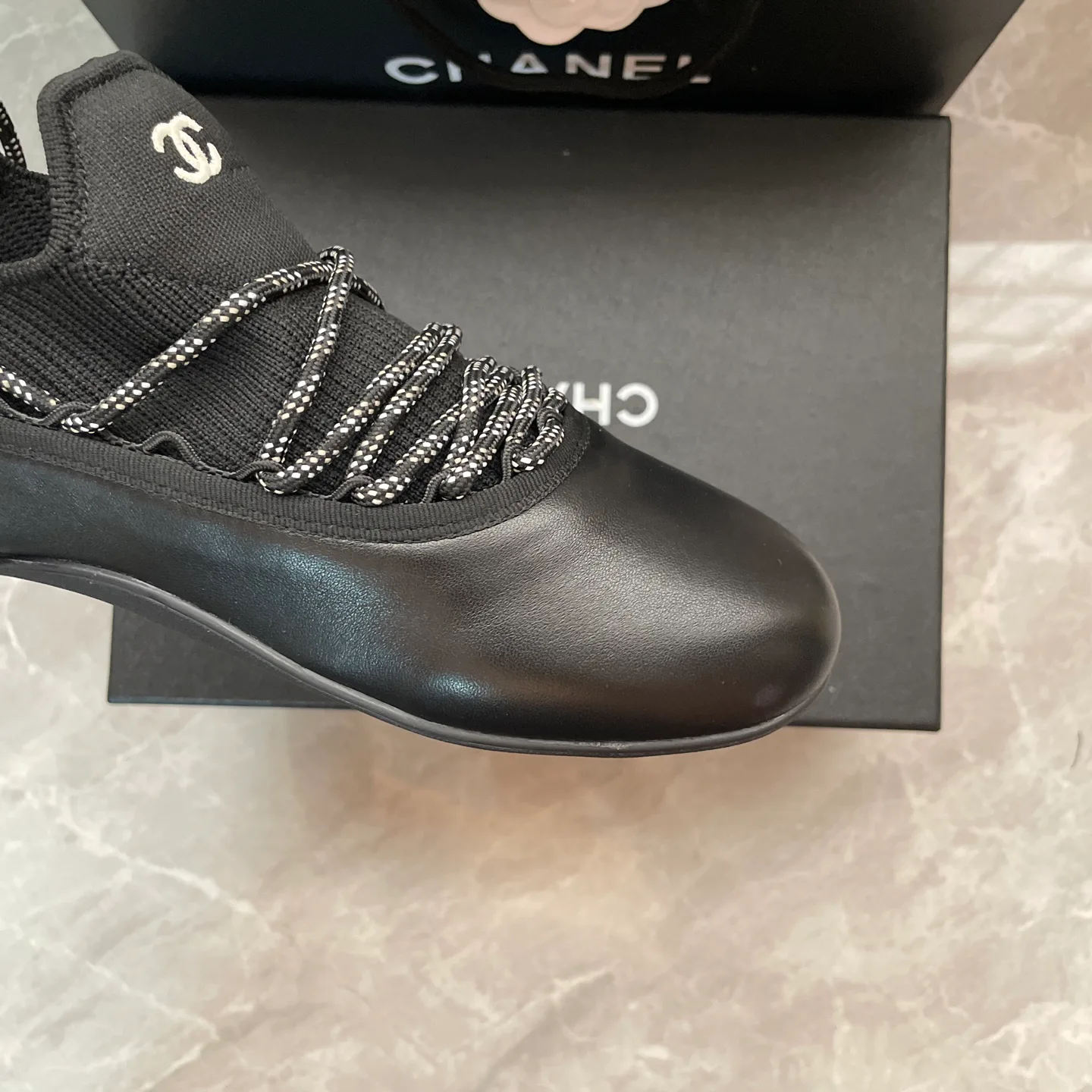 Women's Sneakers CHANEL 17708122