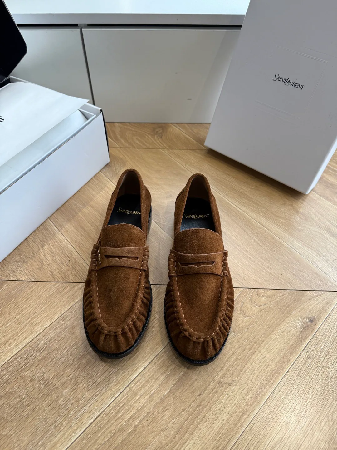 Men's Loafers And Dress Shoes SAINT LAURENT 17781545