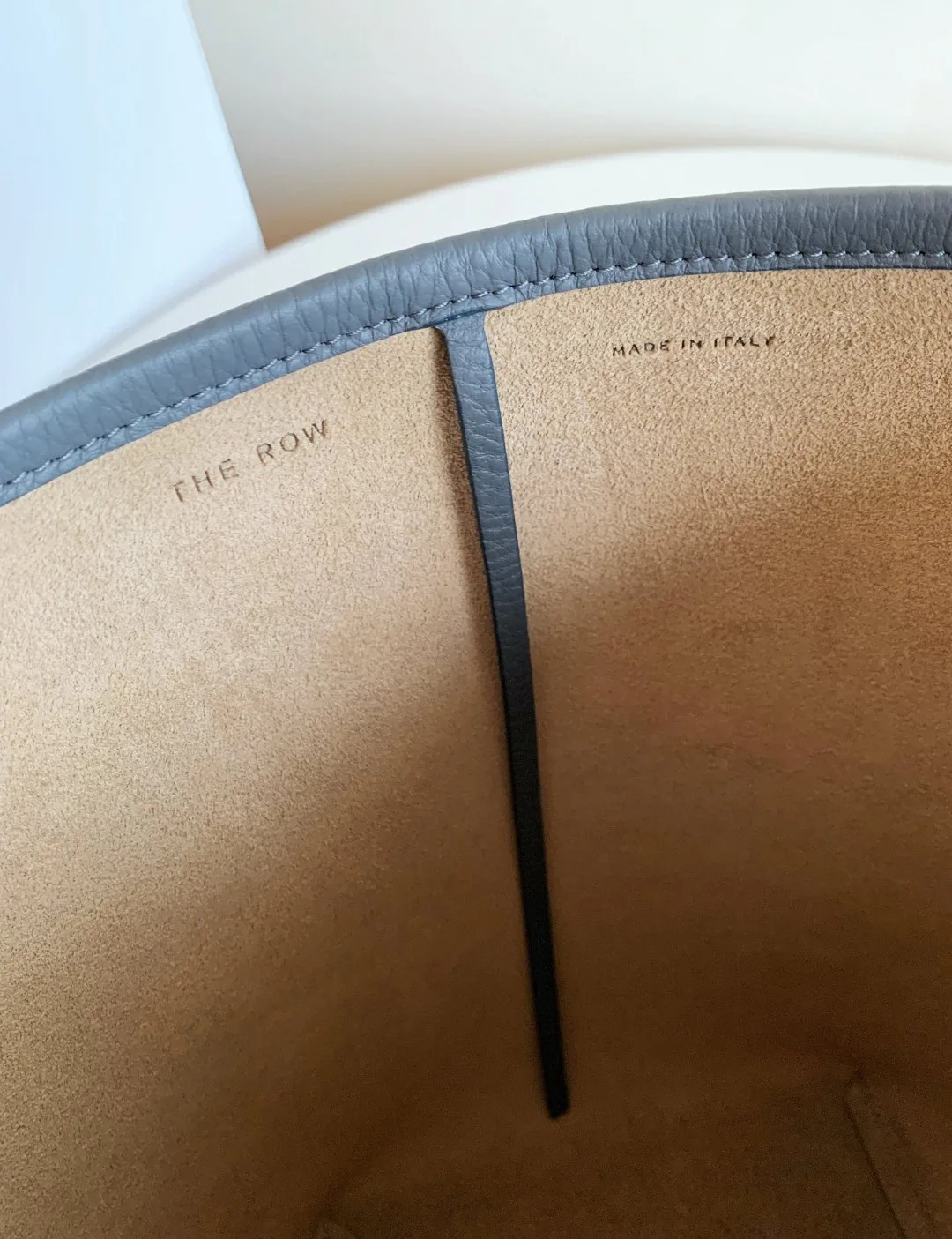 Women's Classic Handbags THE ROW 18070667