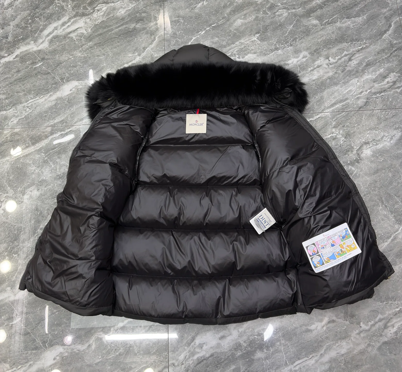 Women's Jackets And Down Jackets MONCLER 17830623