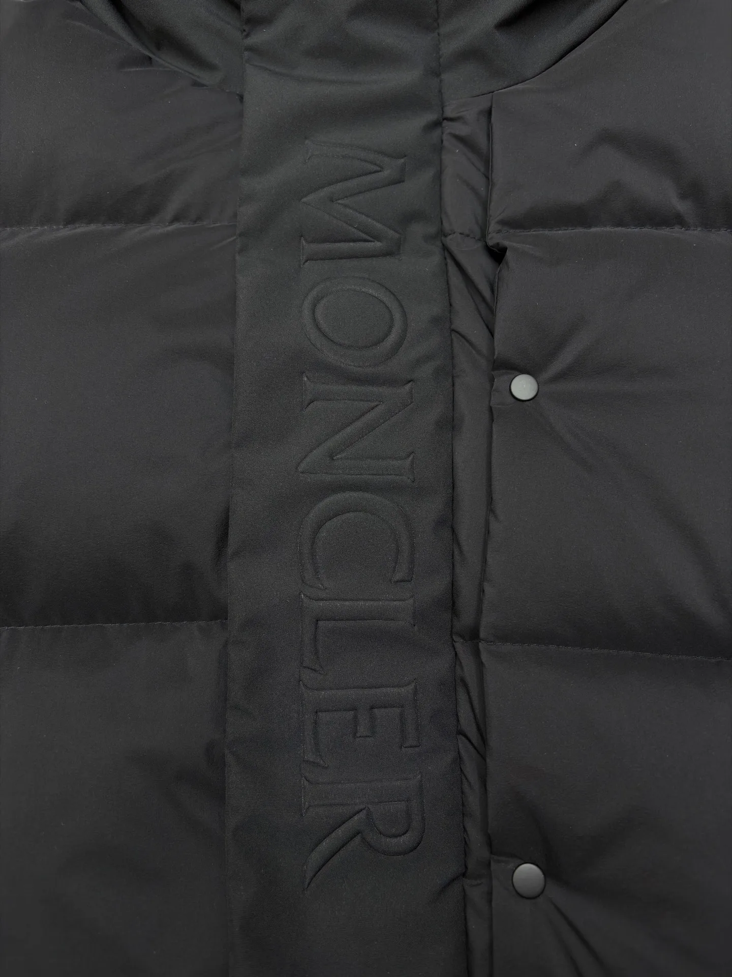 Men's Jackets And Down Jackets MONCLER 17568688