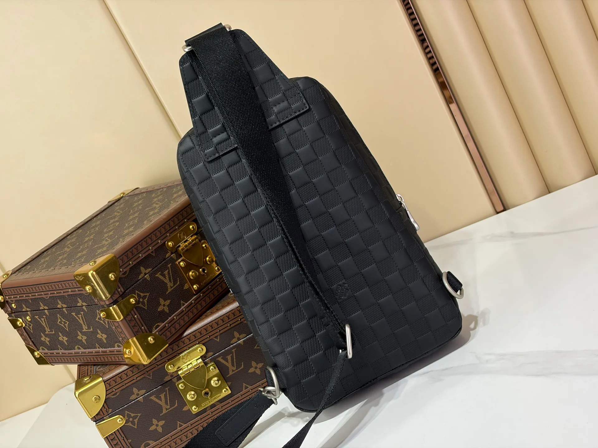 Барсетки Мужские Louis Vuitton 18644352