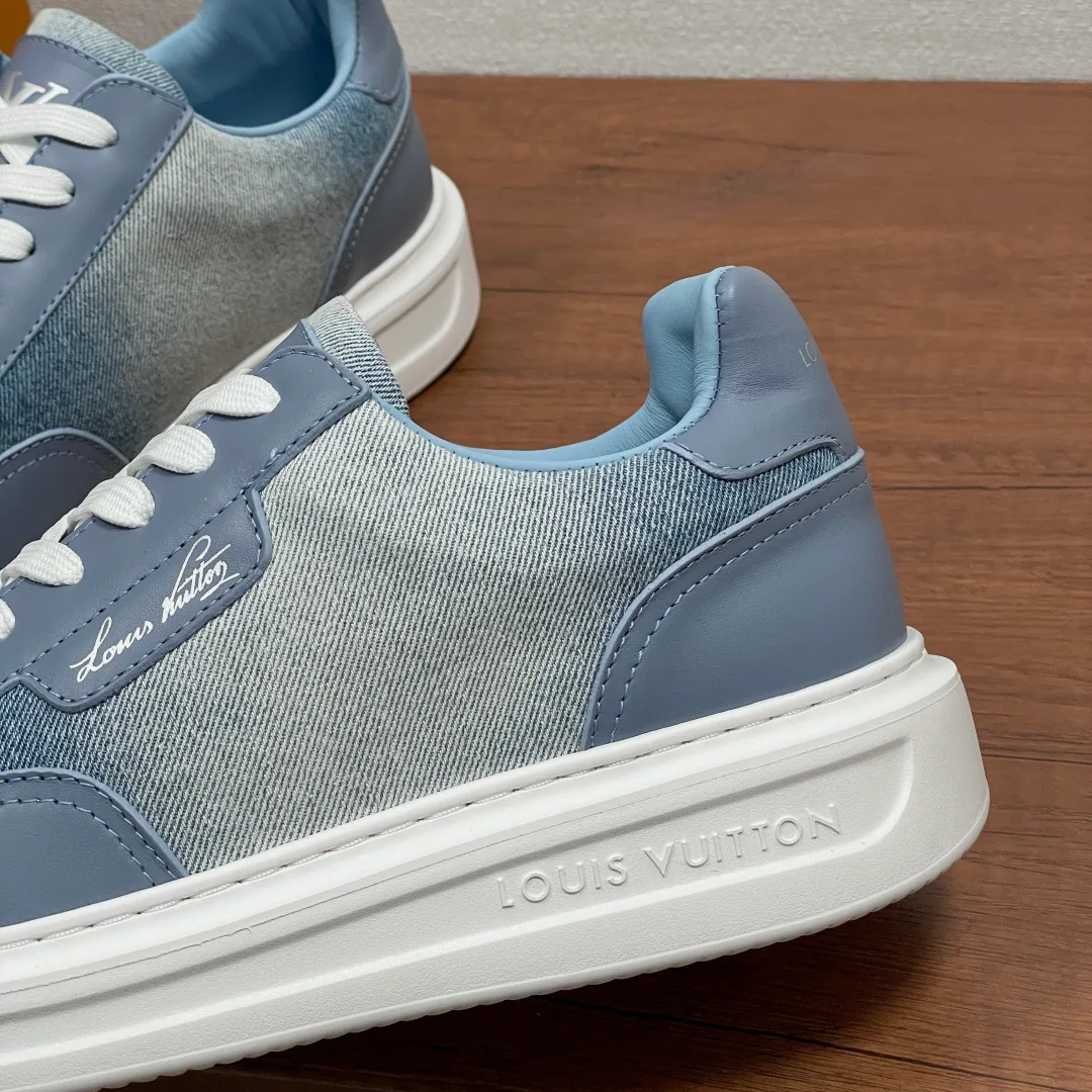 Men's Sneakers LOUIS VUITTON 17542437