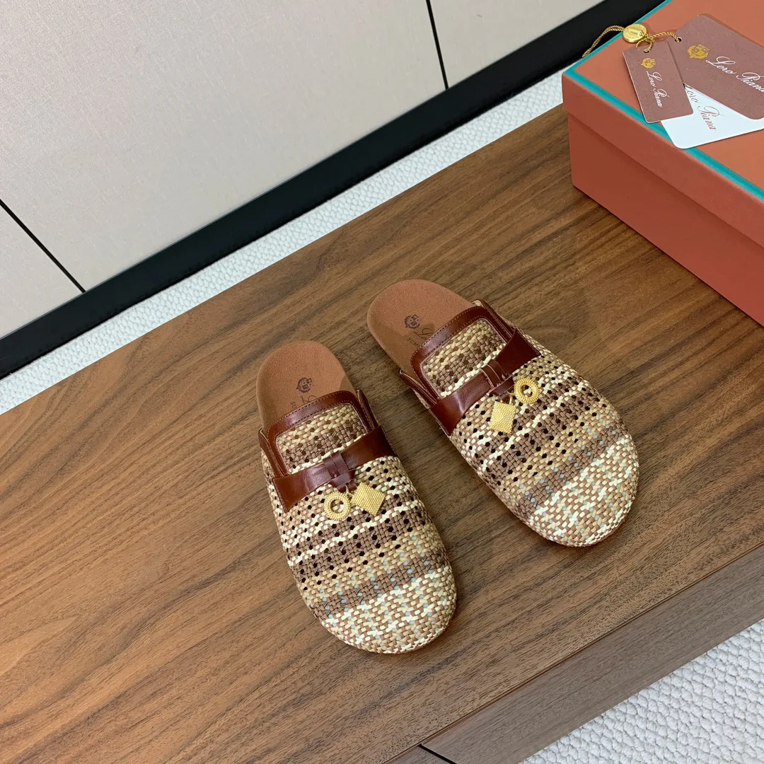 Women's Mules And Clogs LORO PIANA 17631657