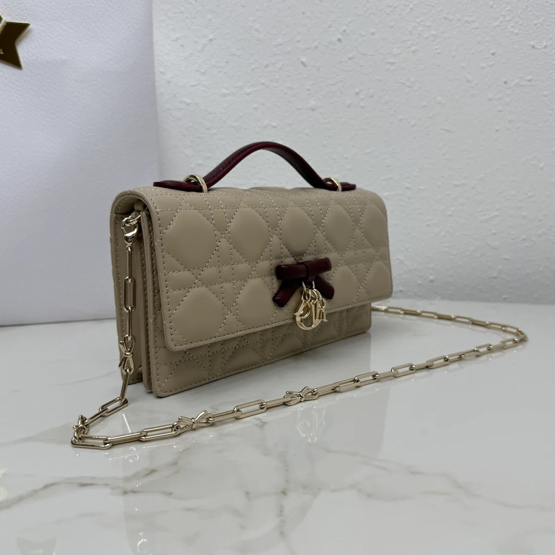 Women's Classic Handbags CHRISTIAN DIOR 18116377