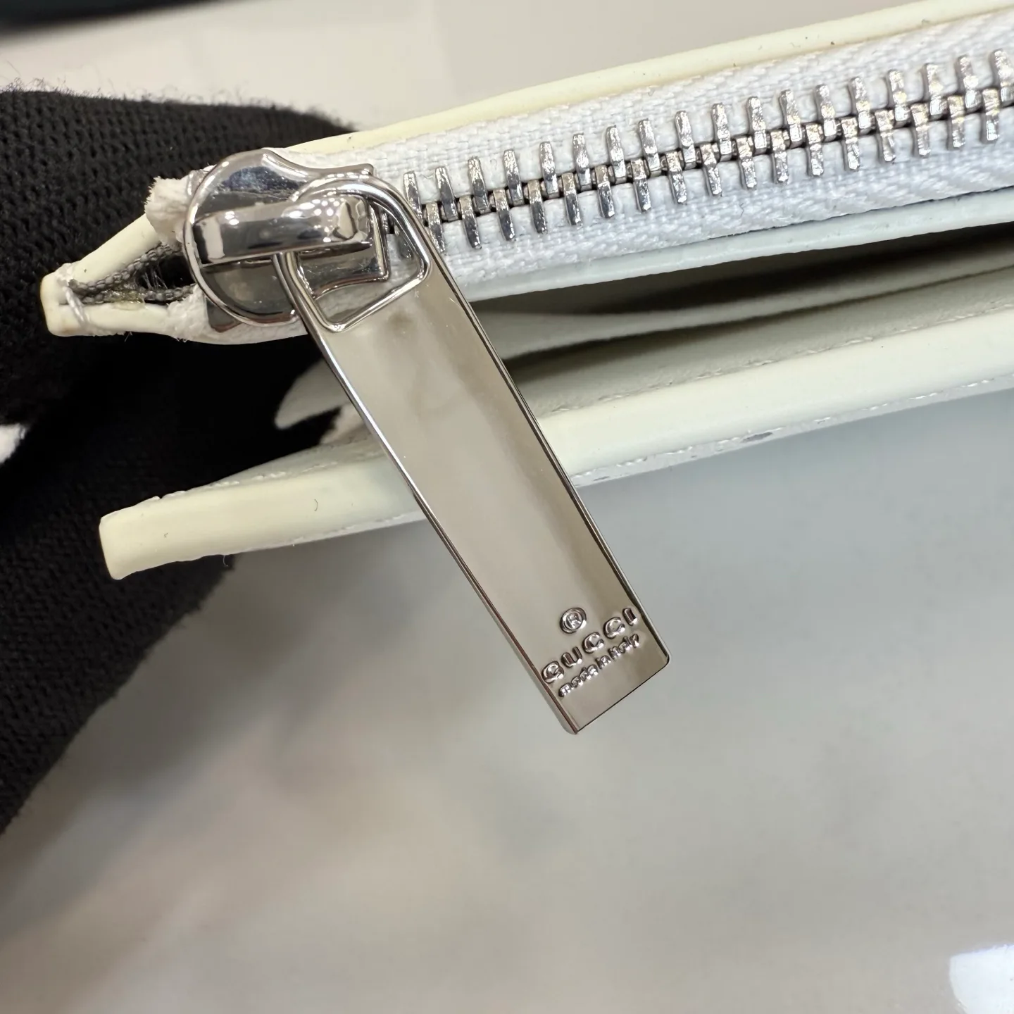 Women's Clutches GUCCI 17948251