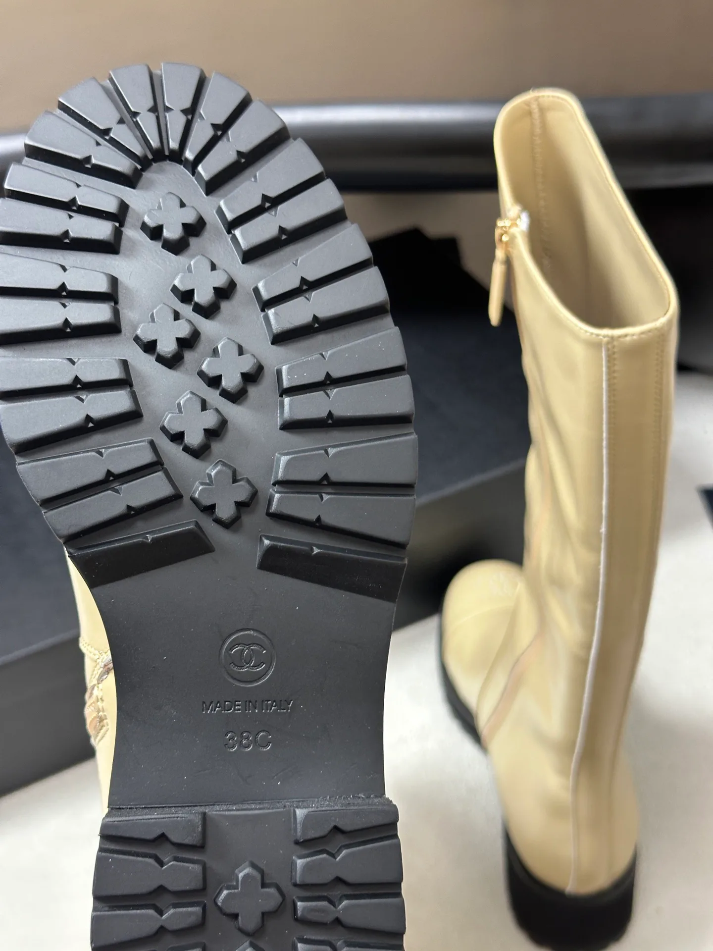 Women's Boots CHANEL 18048836
