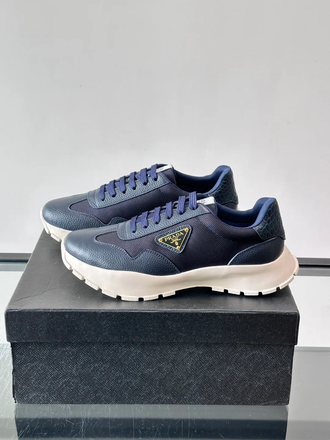 Men's Sneakers PRADA 18055726