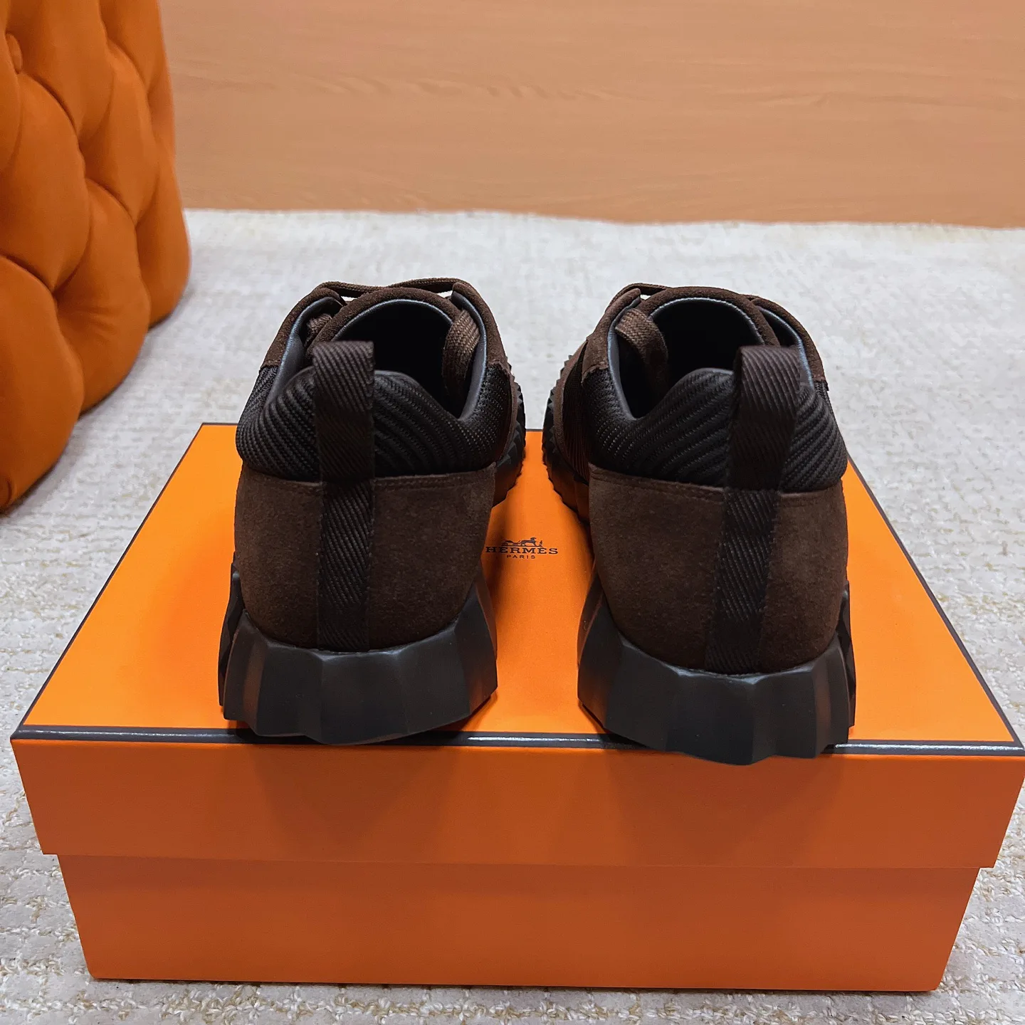 Кроссовки Женские Hermes 18583721