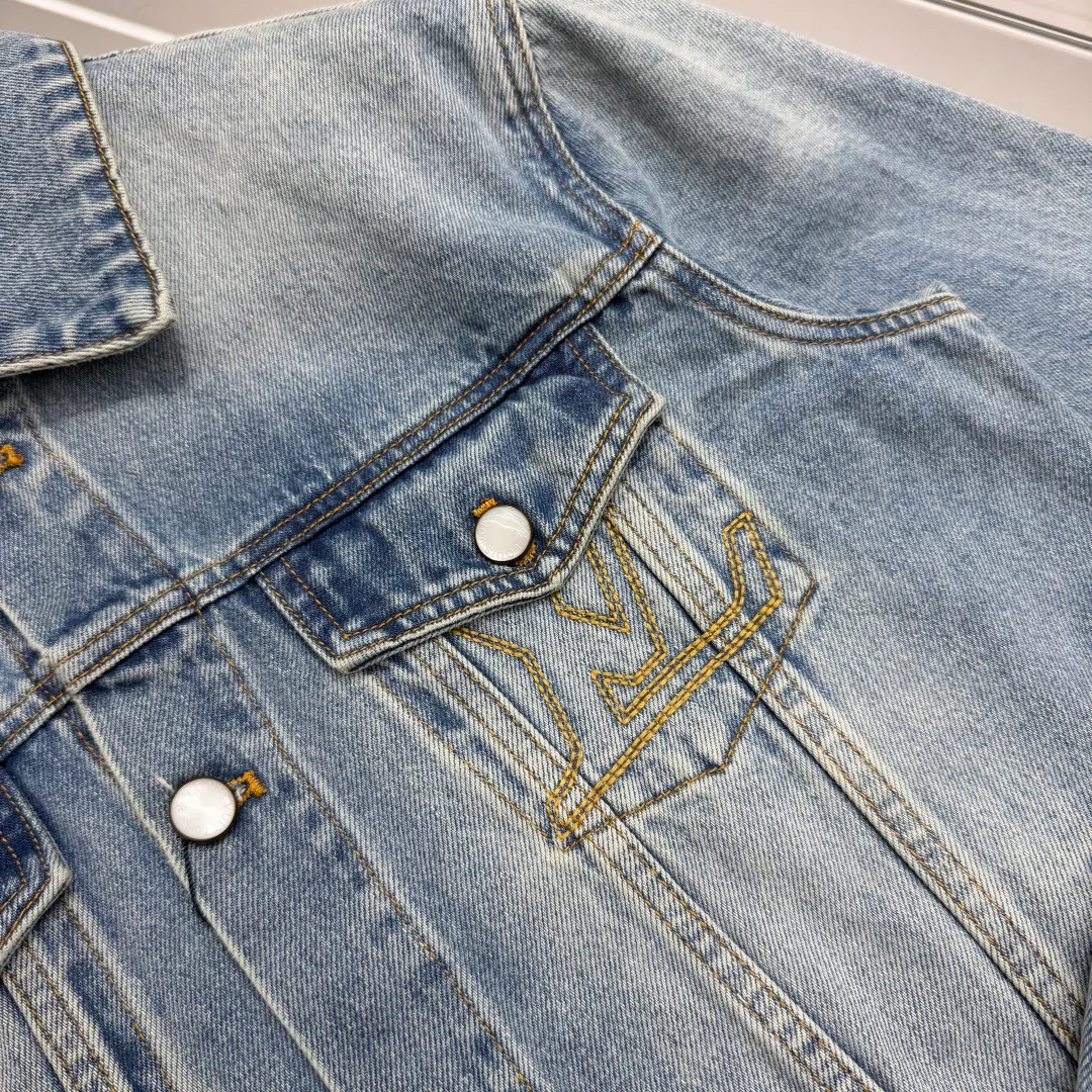 Men's Jackets And Down Jackets LOUIS VUITTON 18431120