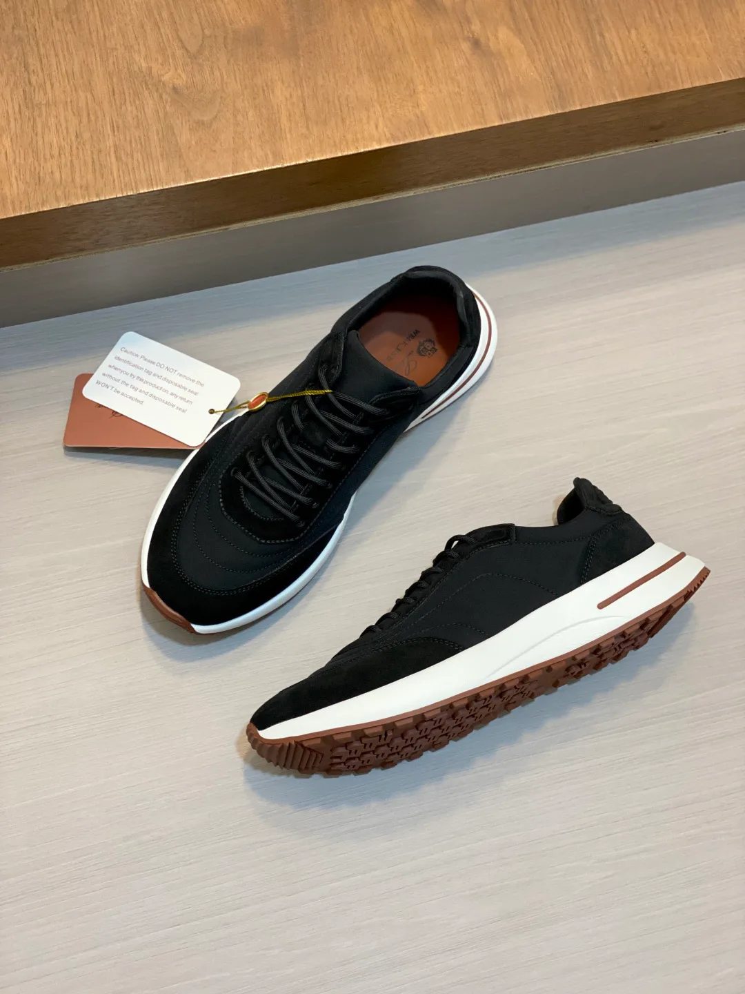 Men's Sneakers LORO PIANA 18078909