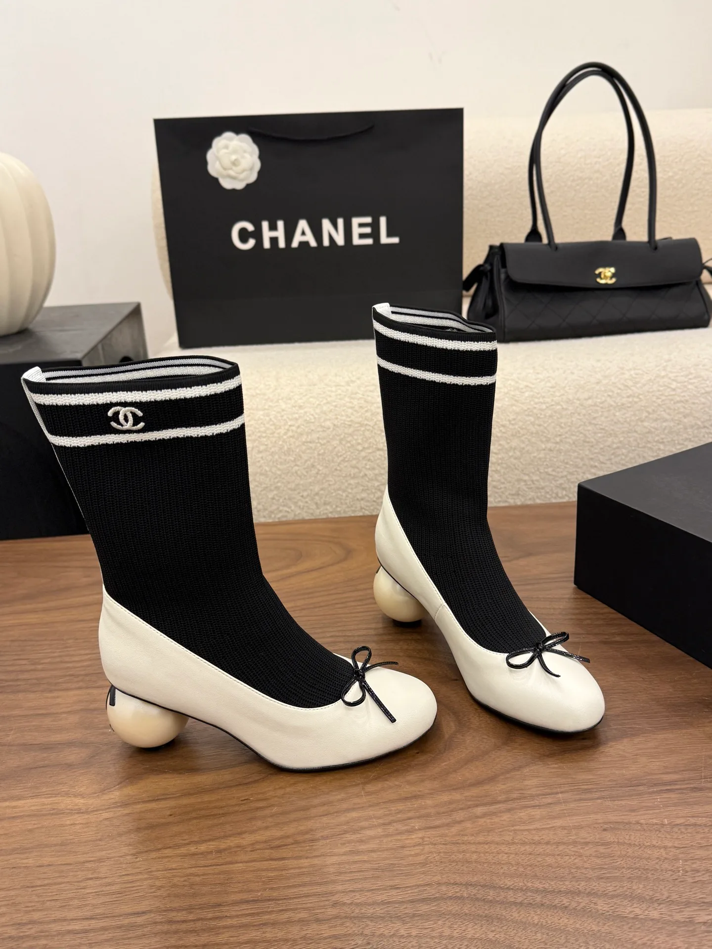 Women's Booties CHANEL 18500969