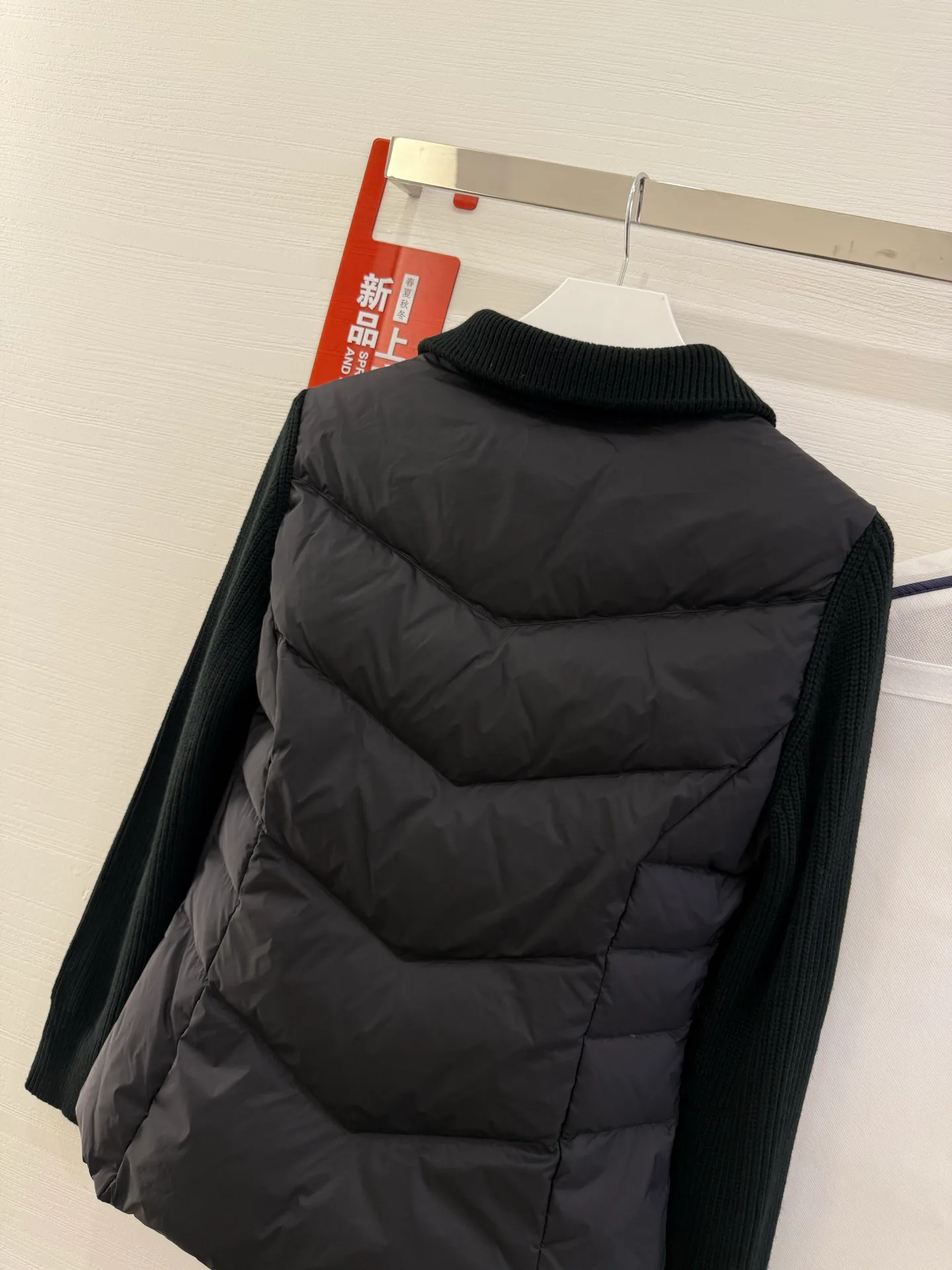 Men's Jackets And Down Jackets MONCLER 18029929