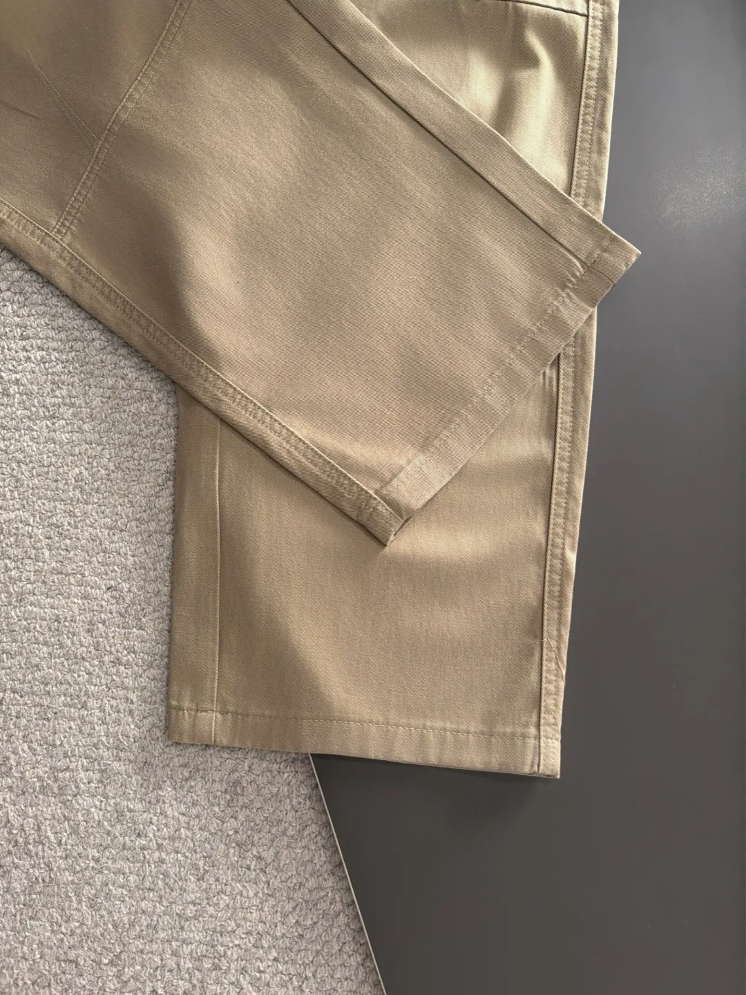 Men's Trousers BURBERRY 17557499