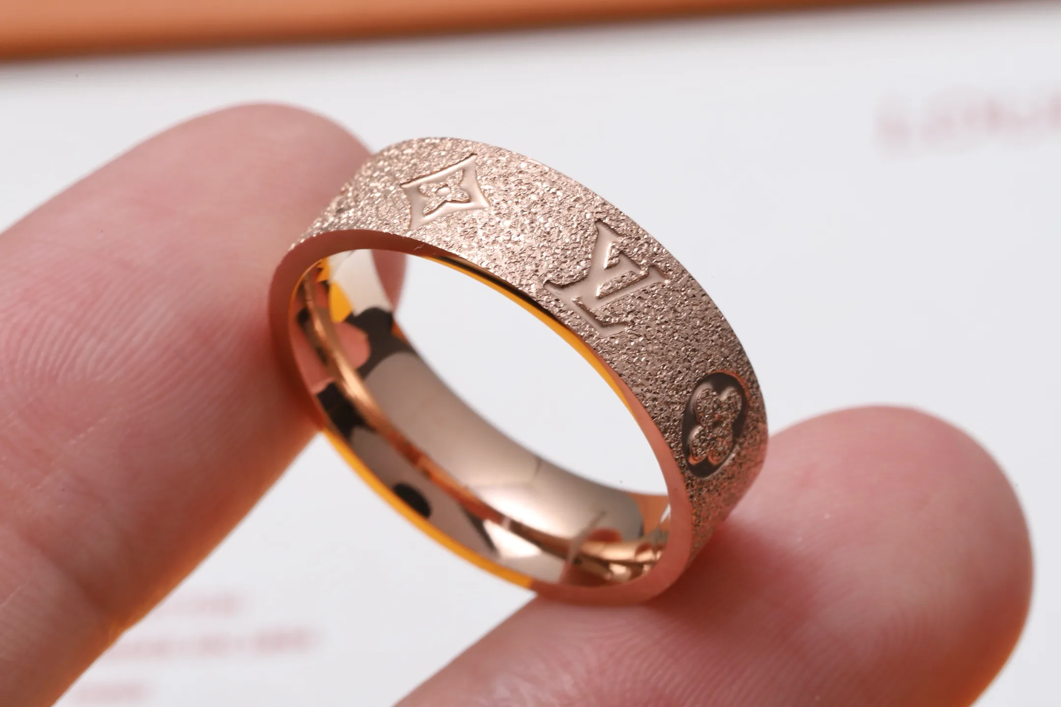 Jewelry LOUIS VUITTON 16905765