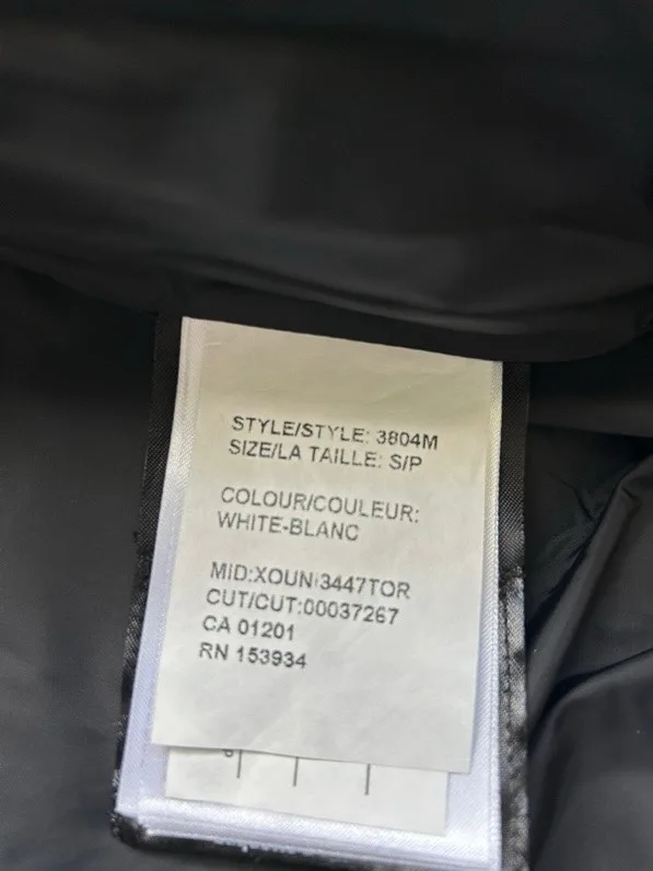 Women's Jackets And Down Jackets CANADA GOOSE 18111610