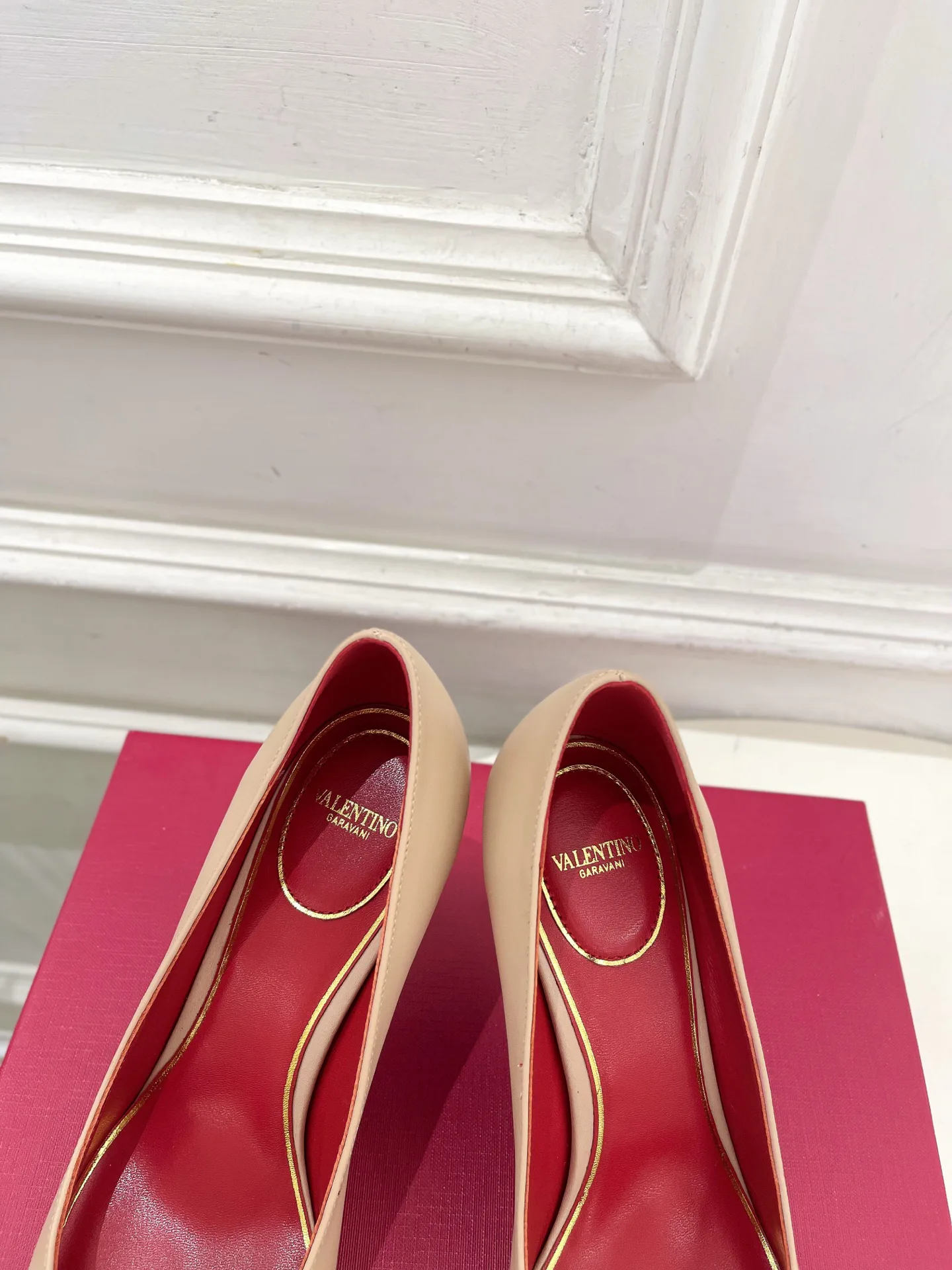 Women's Heels VALENTINO 17829335