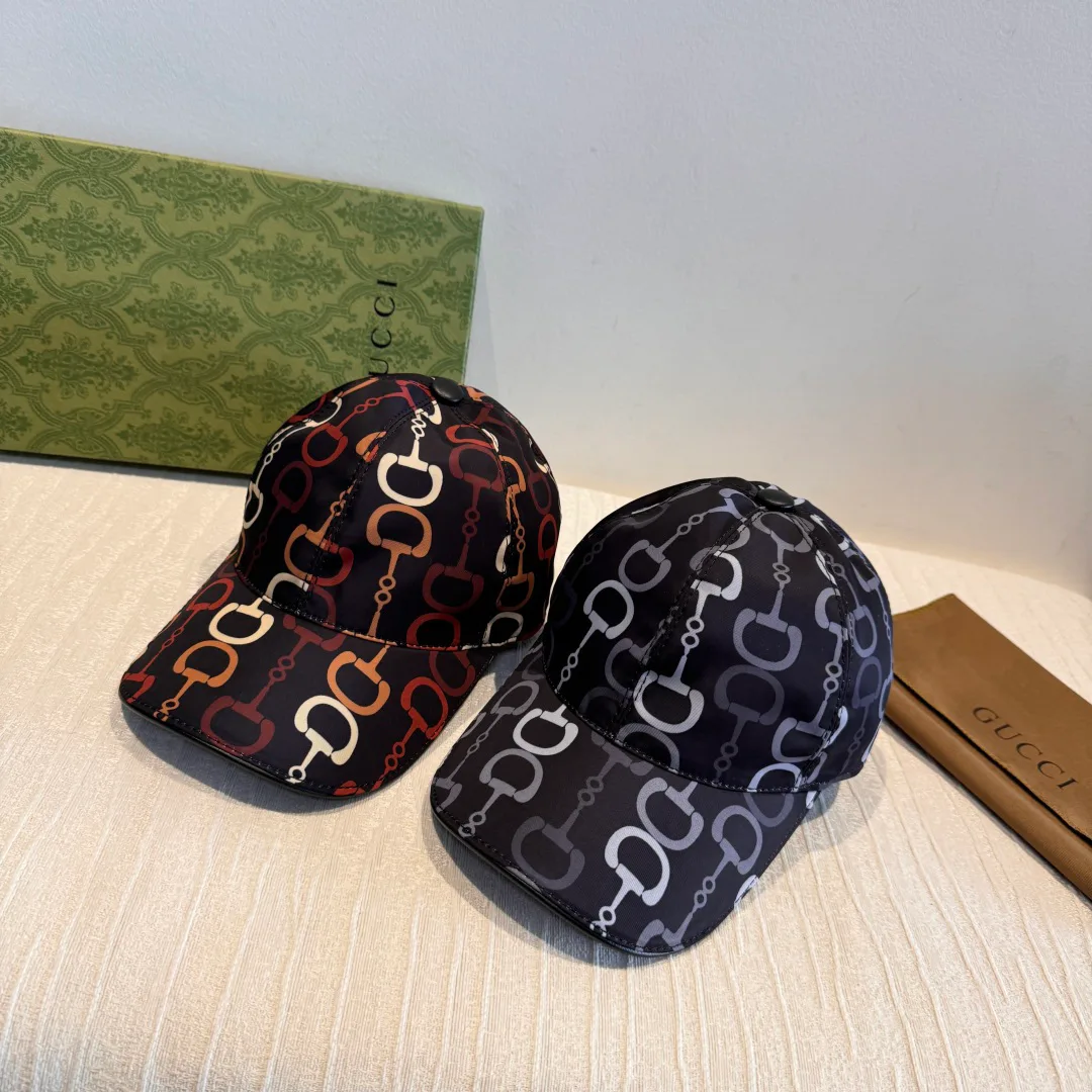 Hats GUCCI 18105281