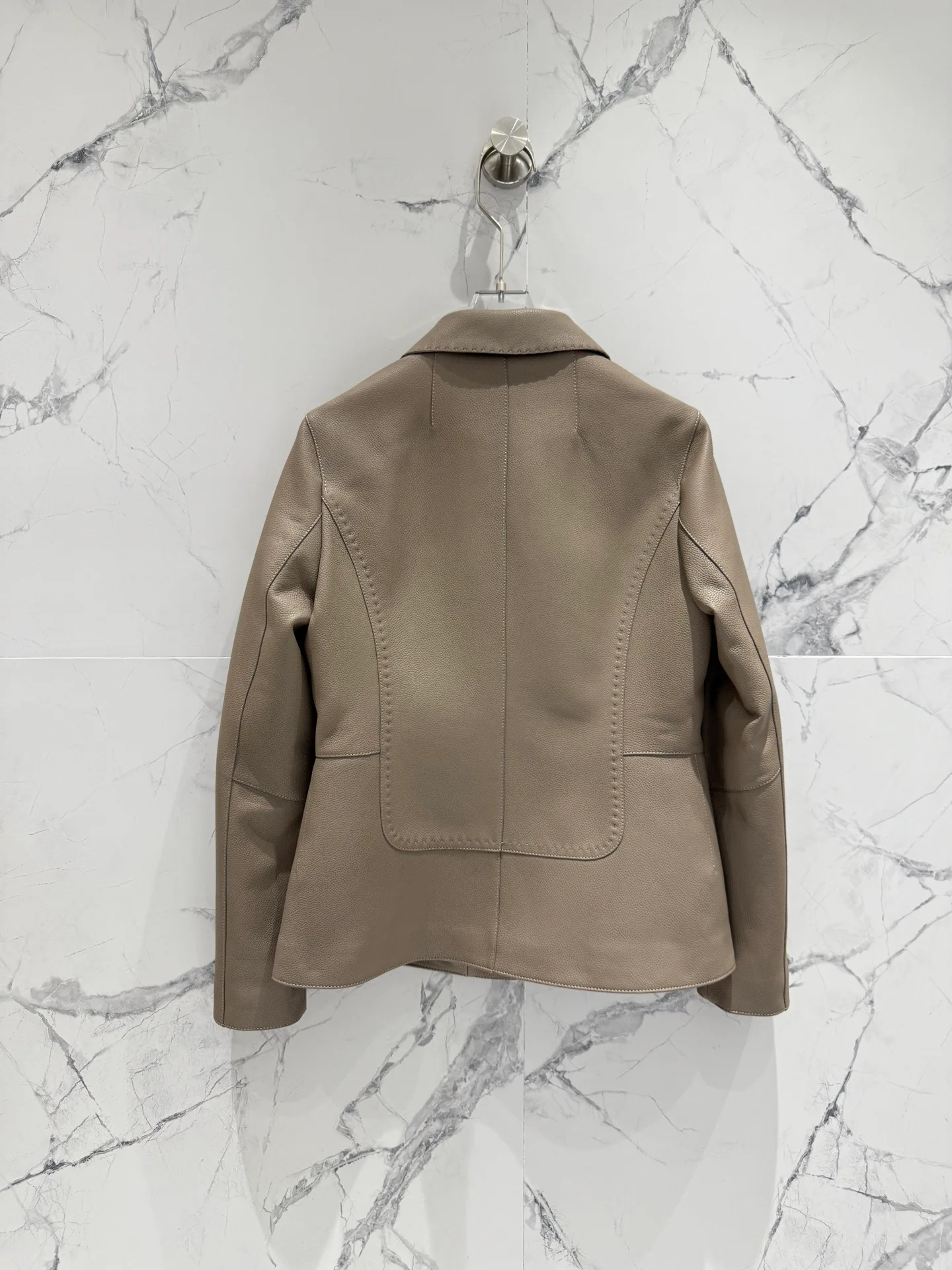 Women's Leather Jackets And Sheepskin Coats HERMES 17823587