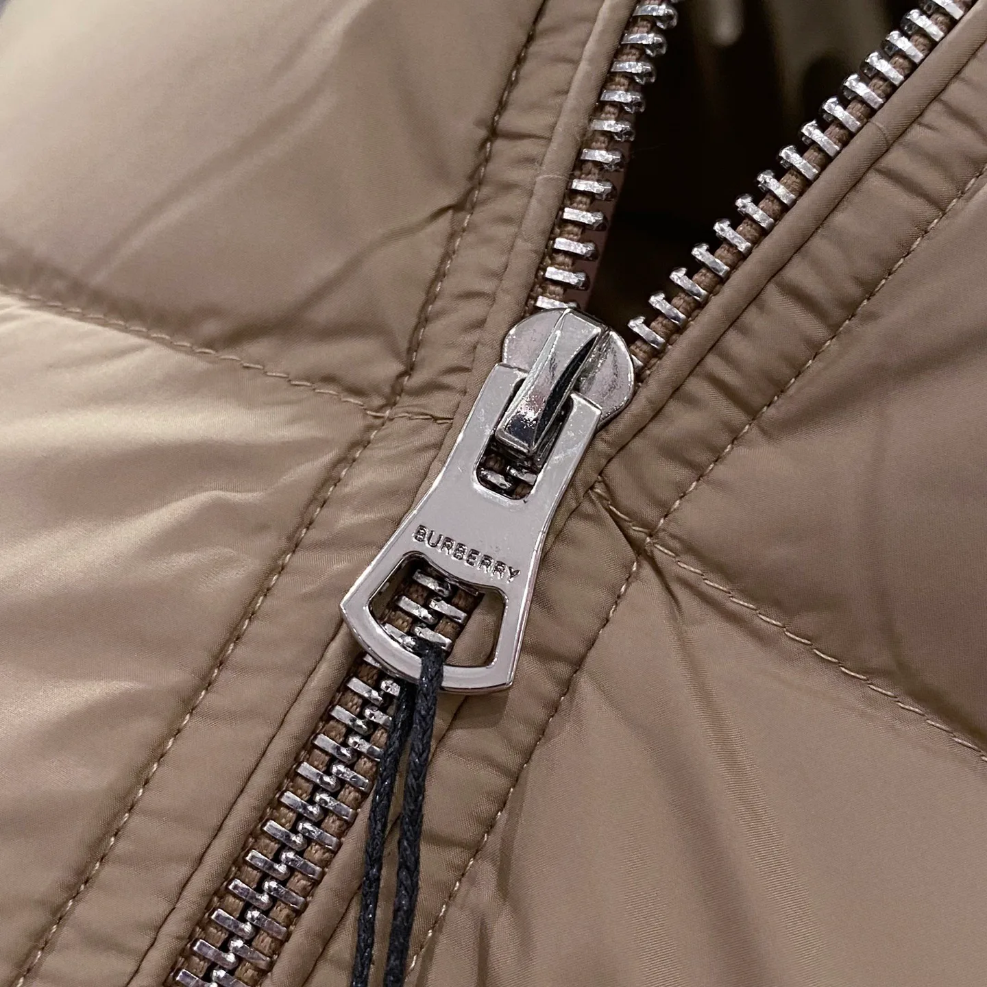 Жилеты Мужские Burberry 18572344