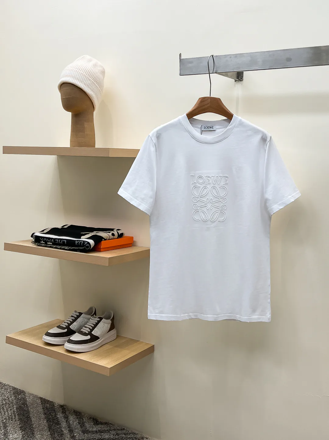 Men's T-Shirts LOEWE 18499398