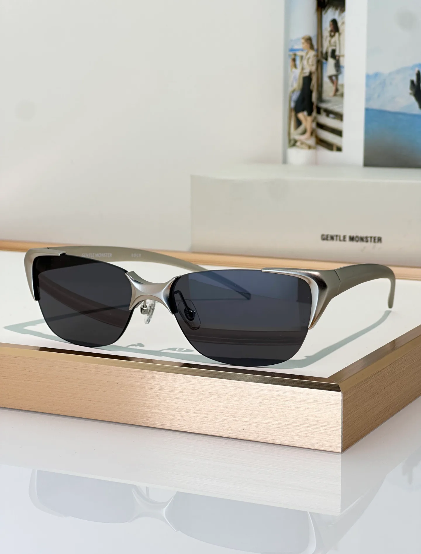 Glasses GENTLE MONSTER 18239213