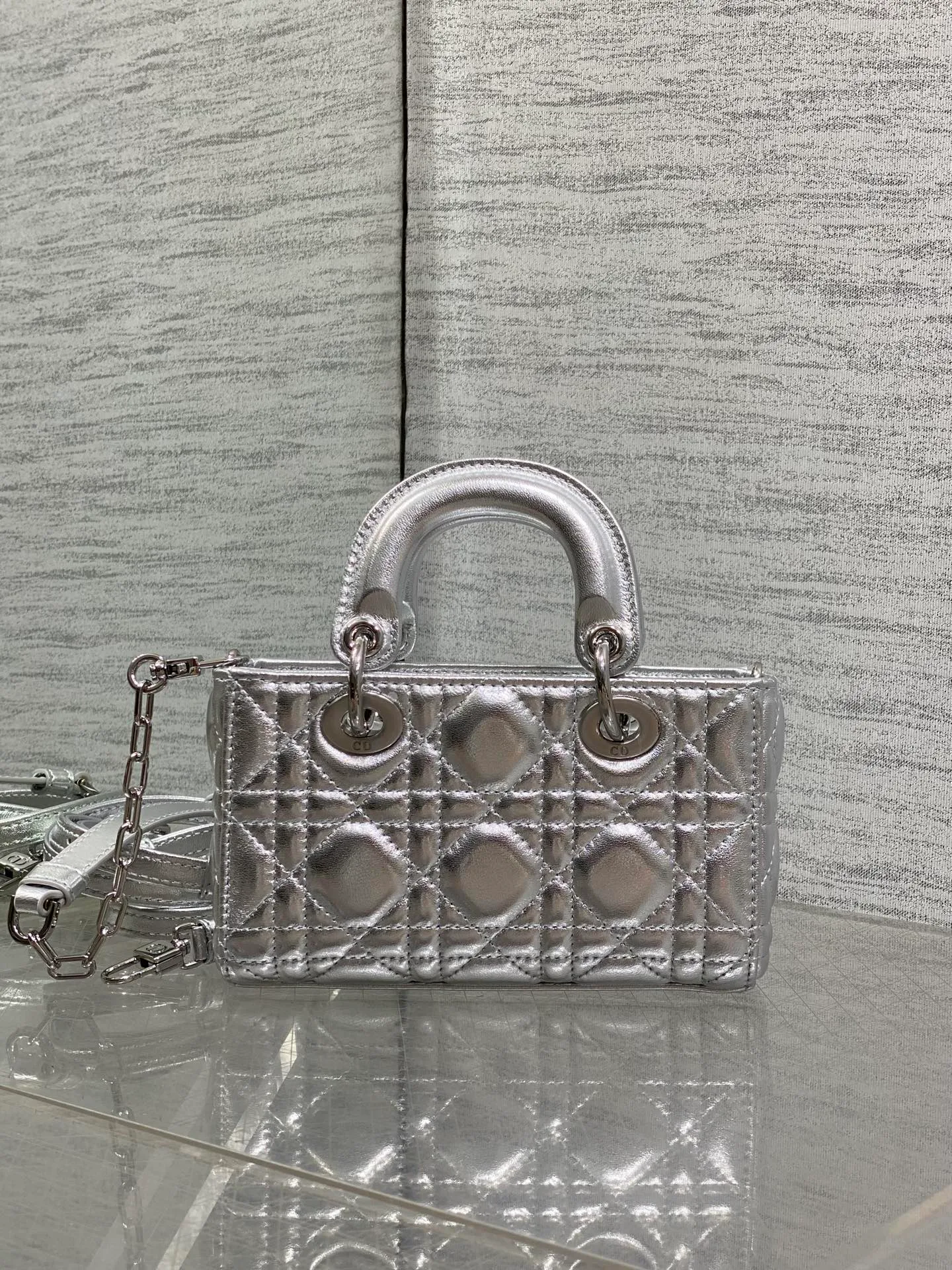 Women's Classic Handbags CHRISTIAN DIOR 17601489