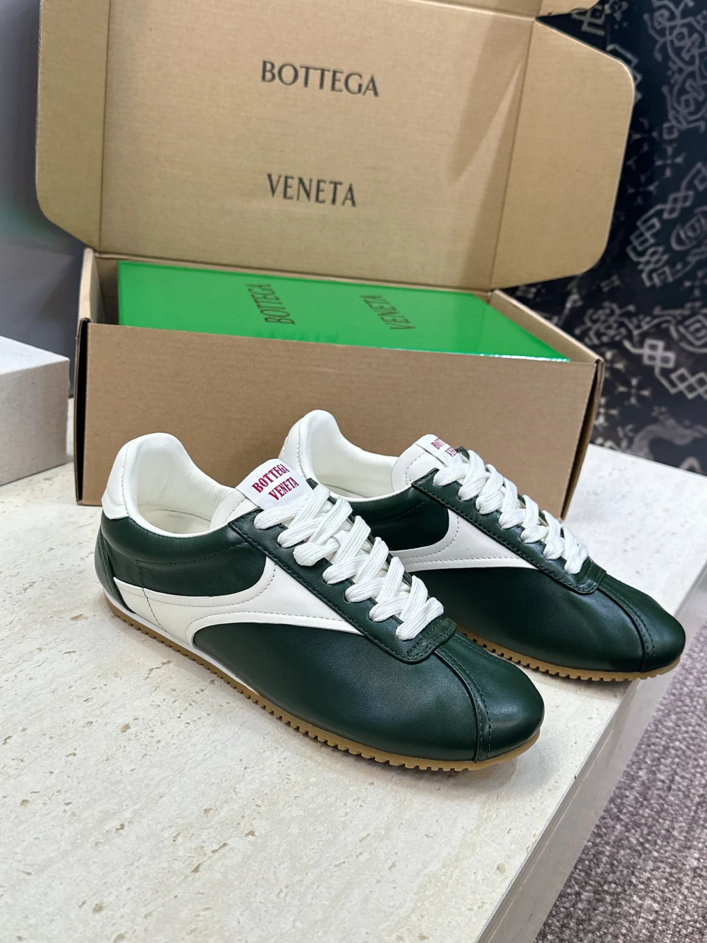 Women's Sneakers BOTTEGA VENETA 17861782