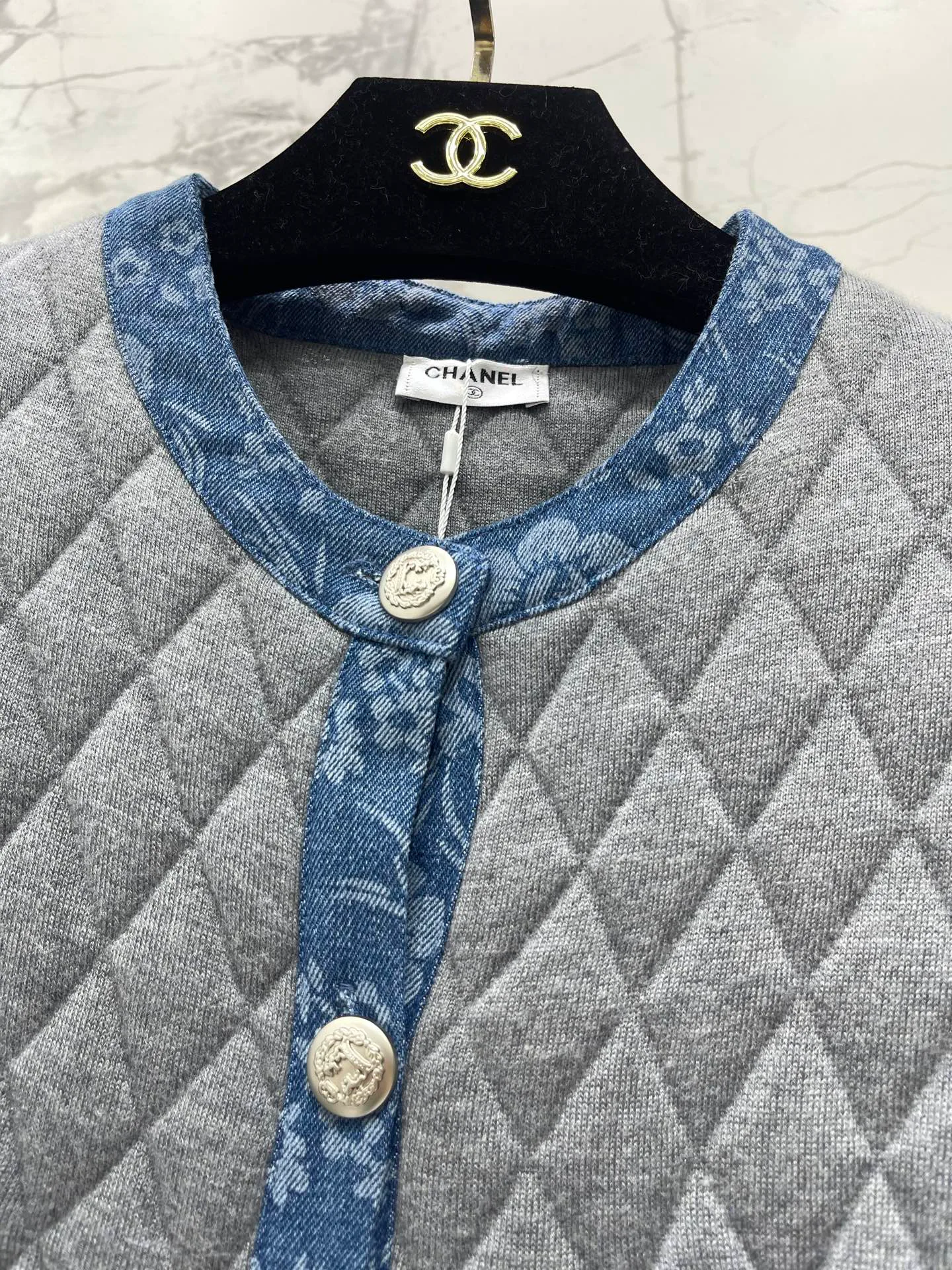 Women's Jumpers And Sweaters CHANEL 18407905