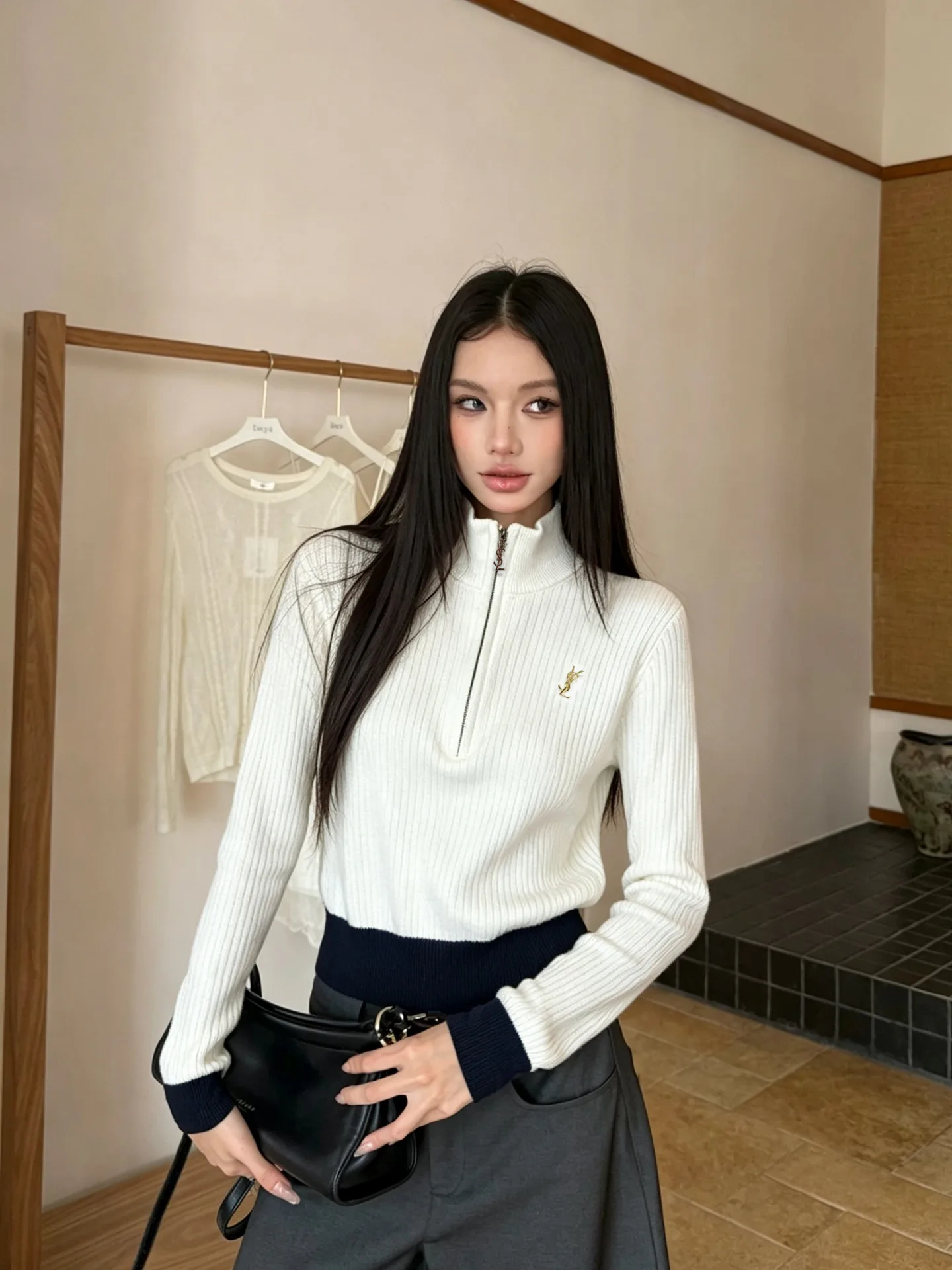 Women's Jumpers And Sweaters SAINT LAURENT 17875083
