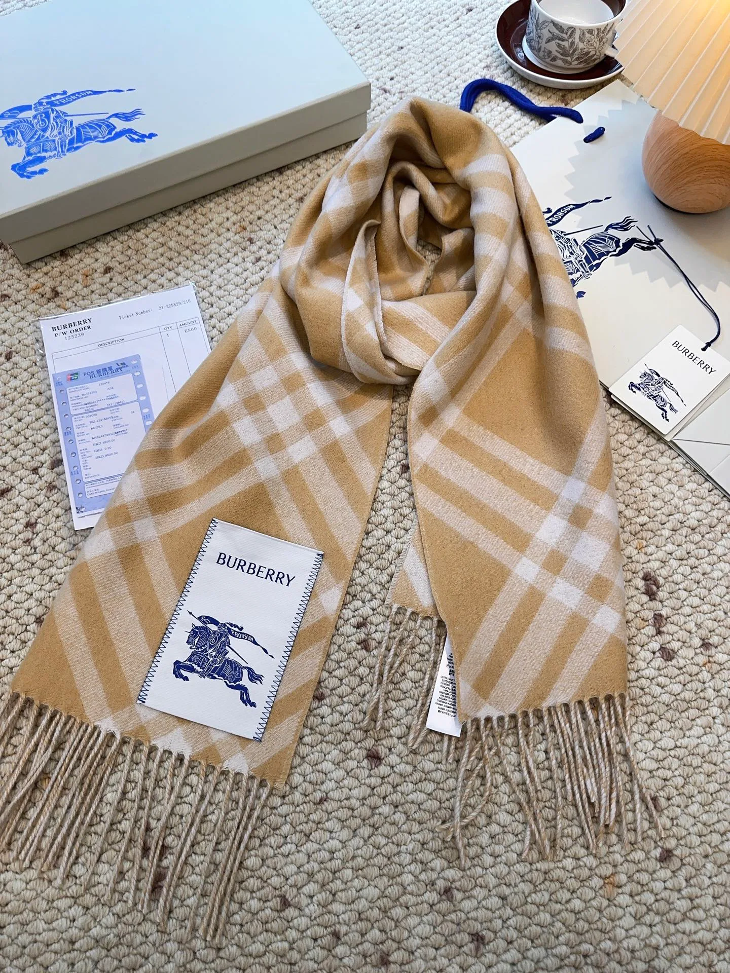 Scarves BURBERRY 18105487