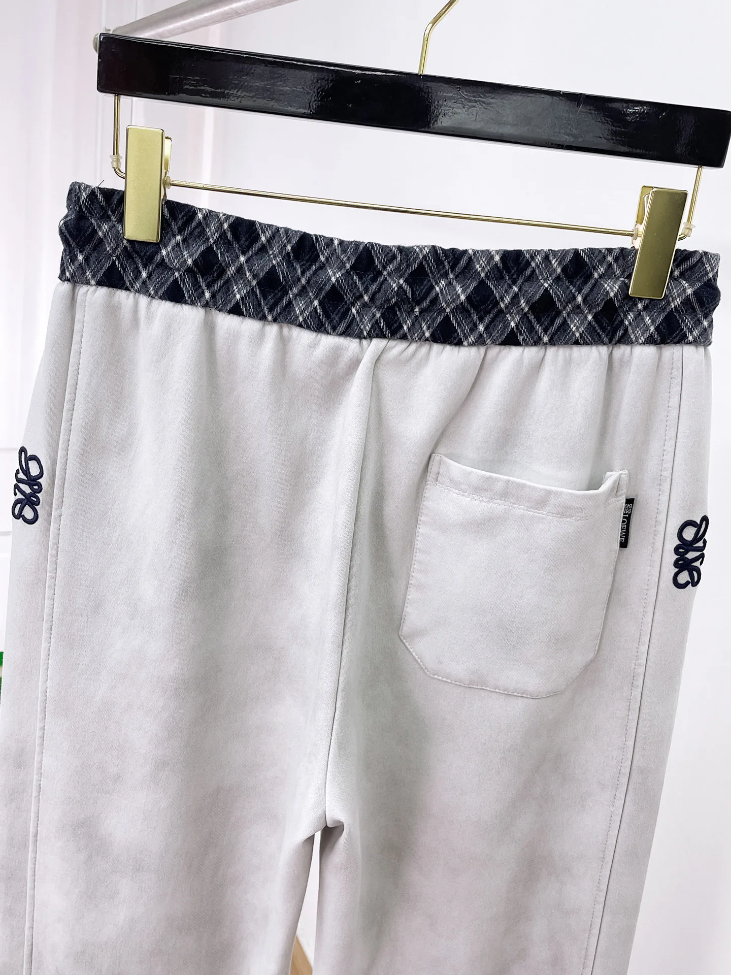 Men's Trousers LOEWE 18197349