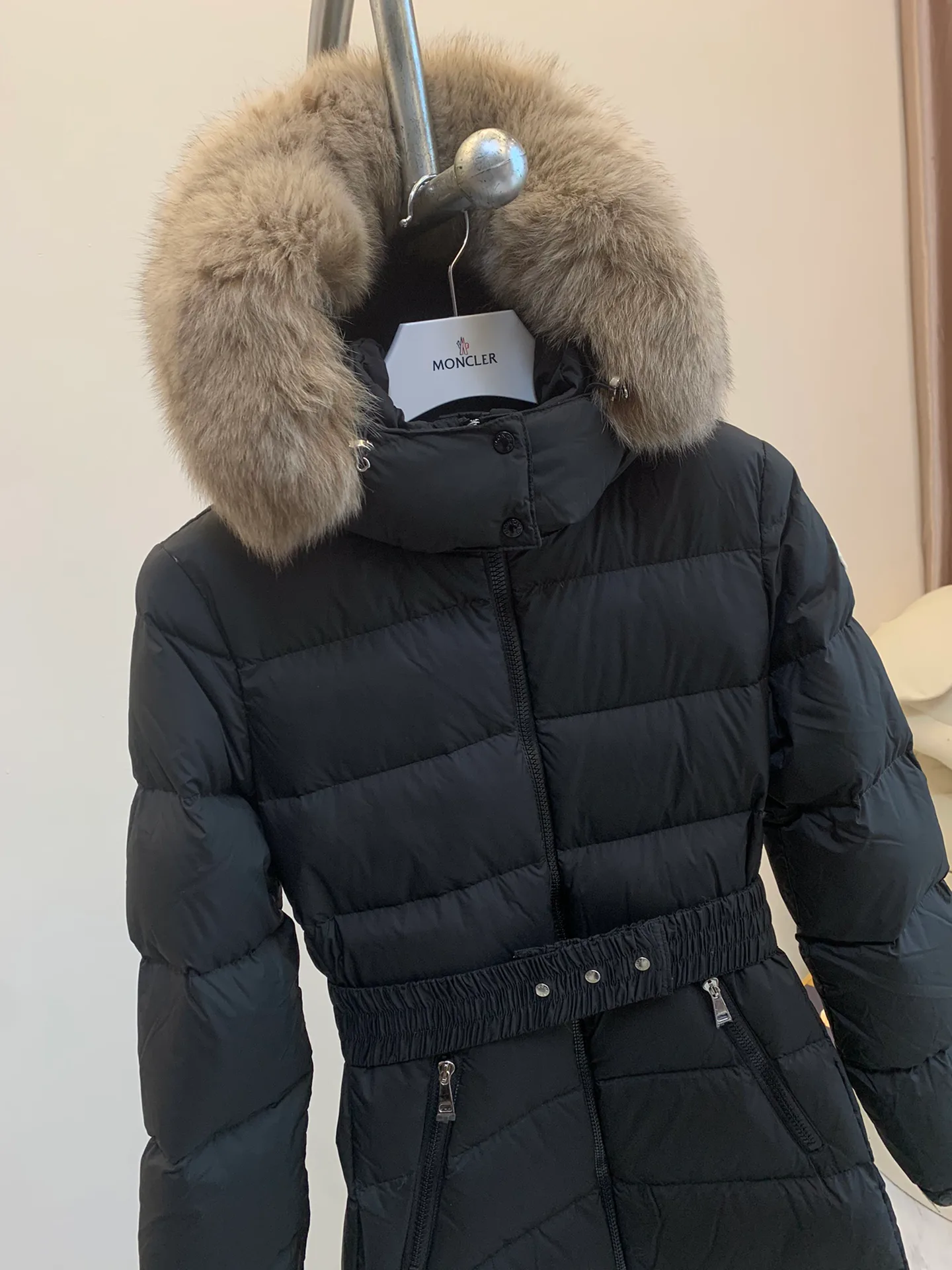 Women's Jackets And Down Jackets MONCLER 18130006