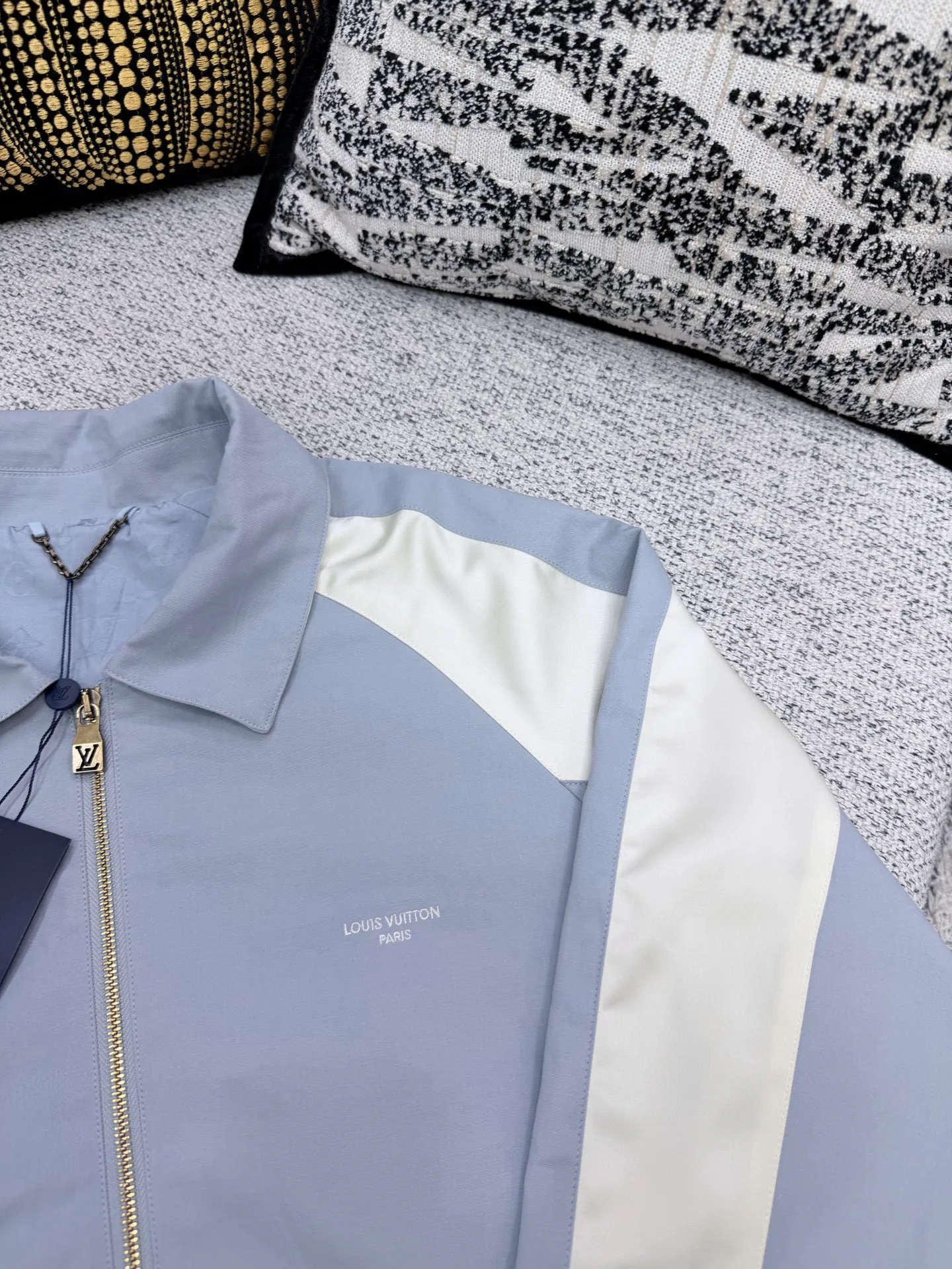 Men's Jackets And Down Jackets LOUIS VUITTON 18073932