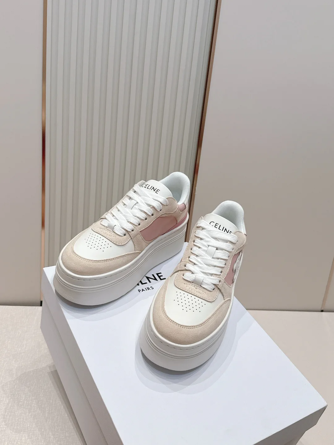 Women's Sneakers CELINE 17708719