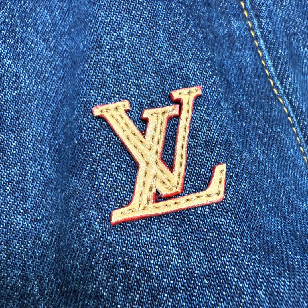 Men's Jackets And Down Jackets LOUIS VUITTON 17966910