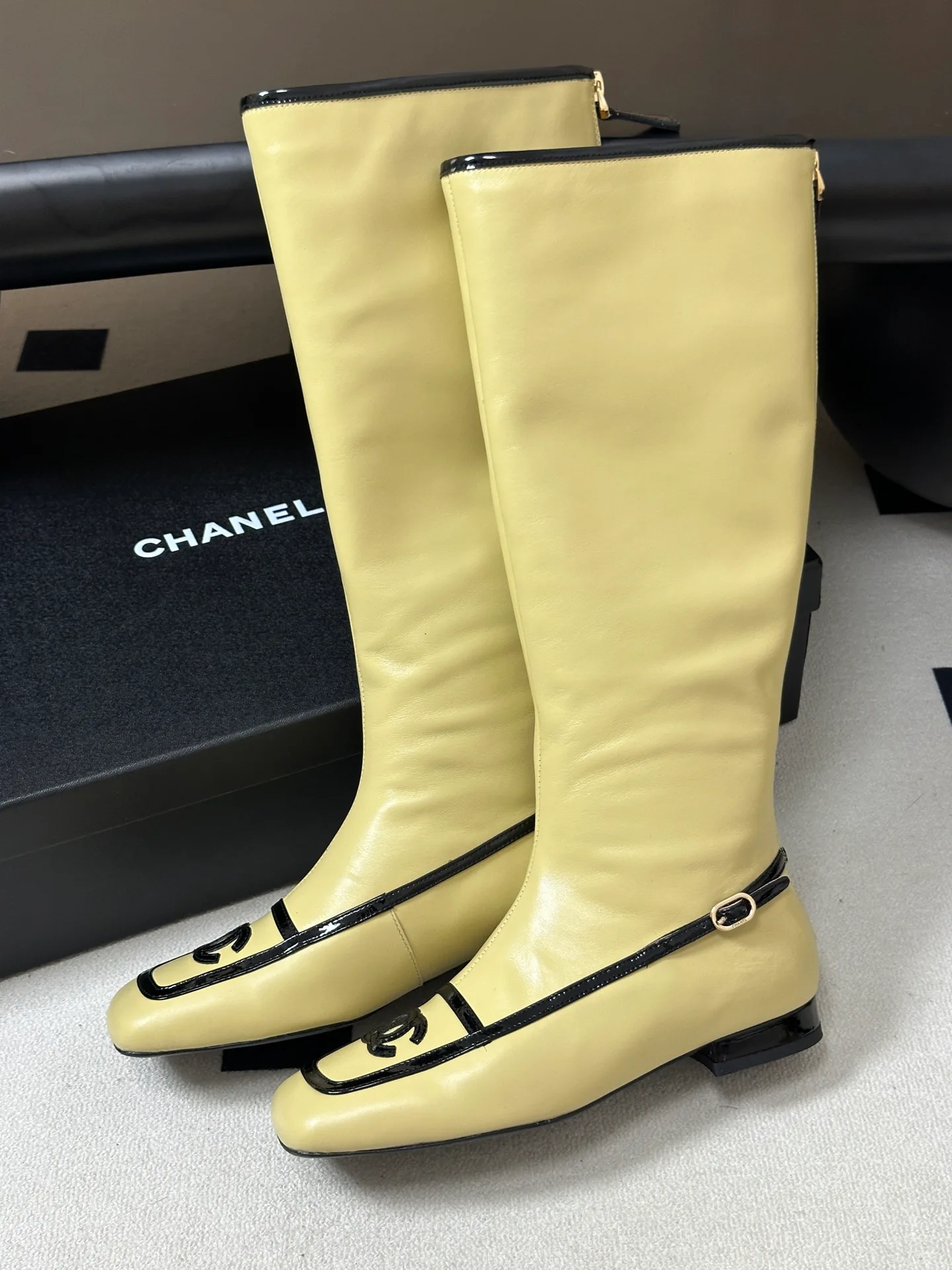 Women's Boots CHANEL 17867487