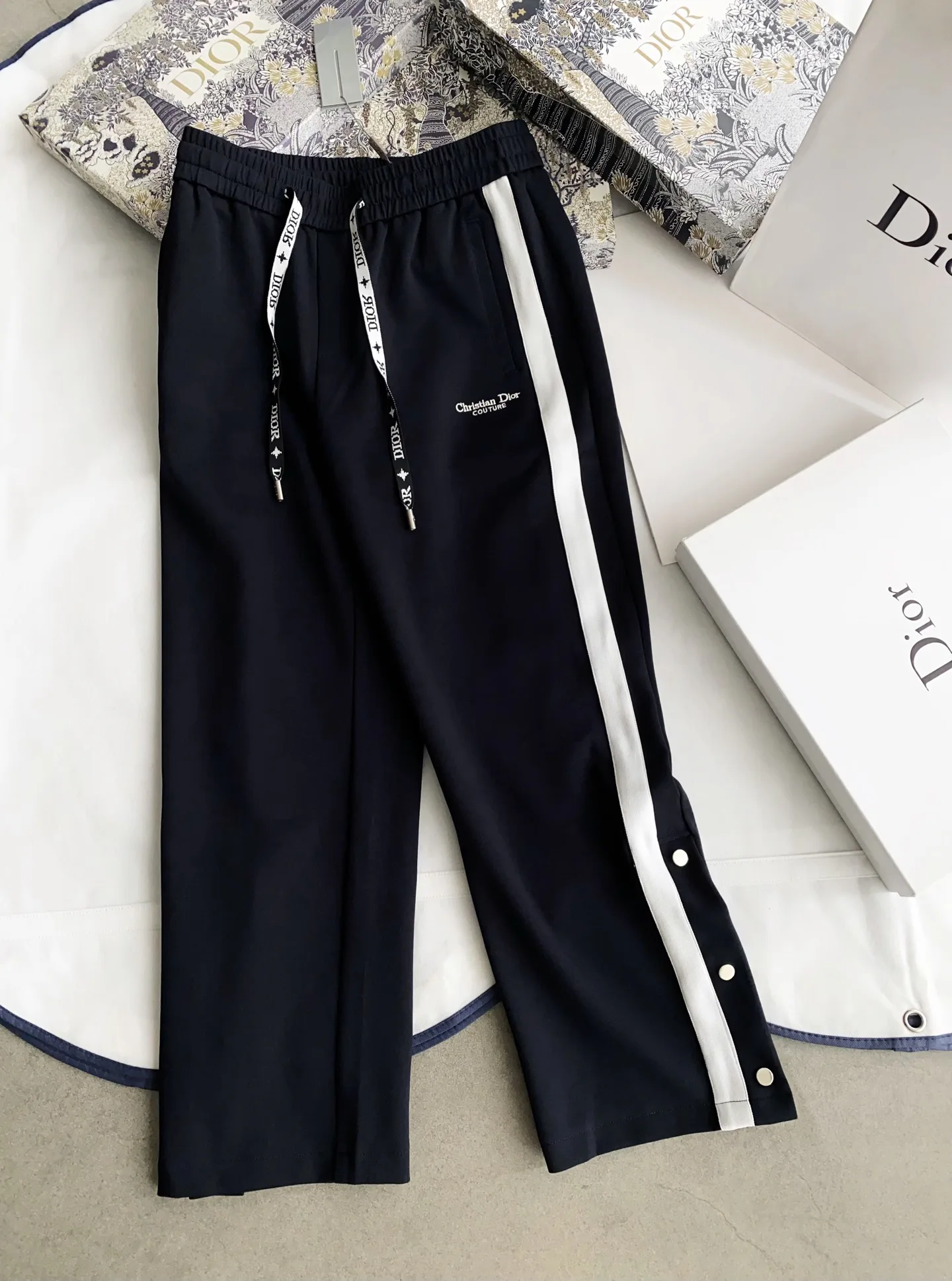 Брюки Мужские Christian Dior 18566293