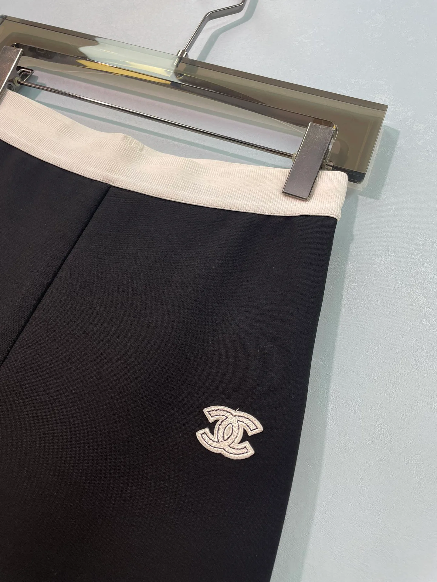 Women's Trousers CHANEL 17893096