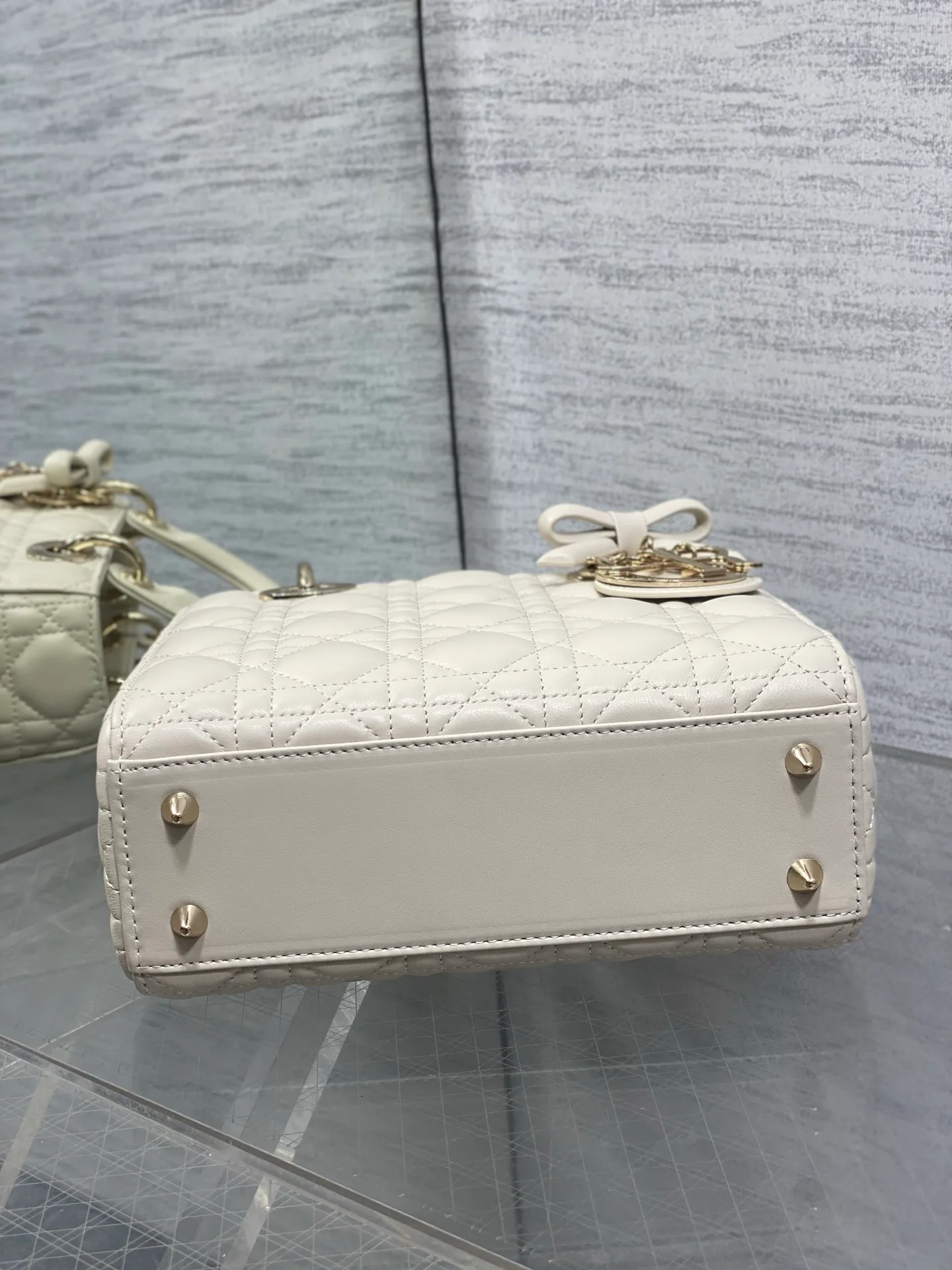 Women's Classic Handbags CHRISTIAN DIOR 17601471