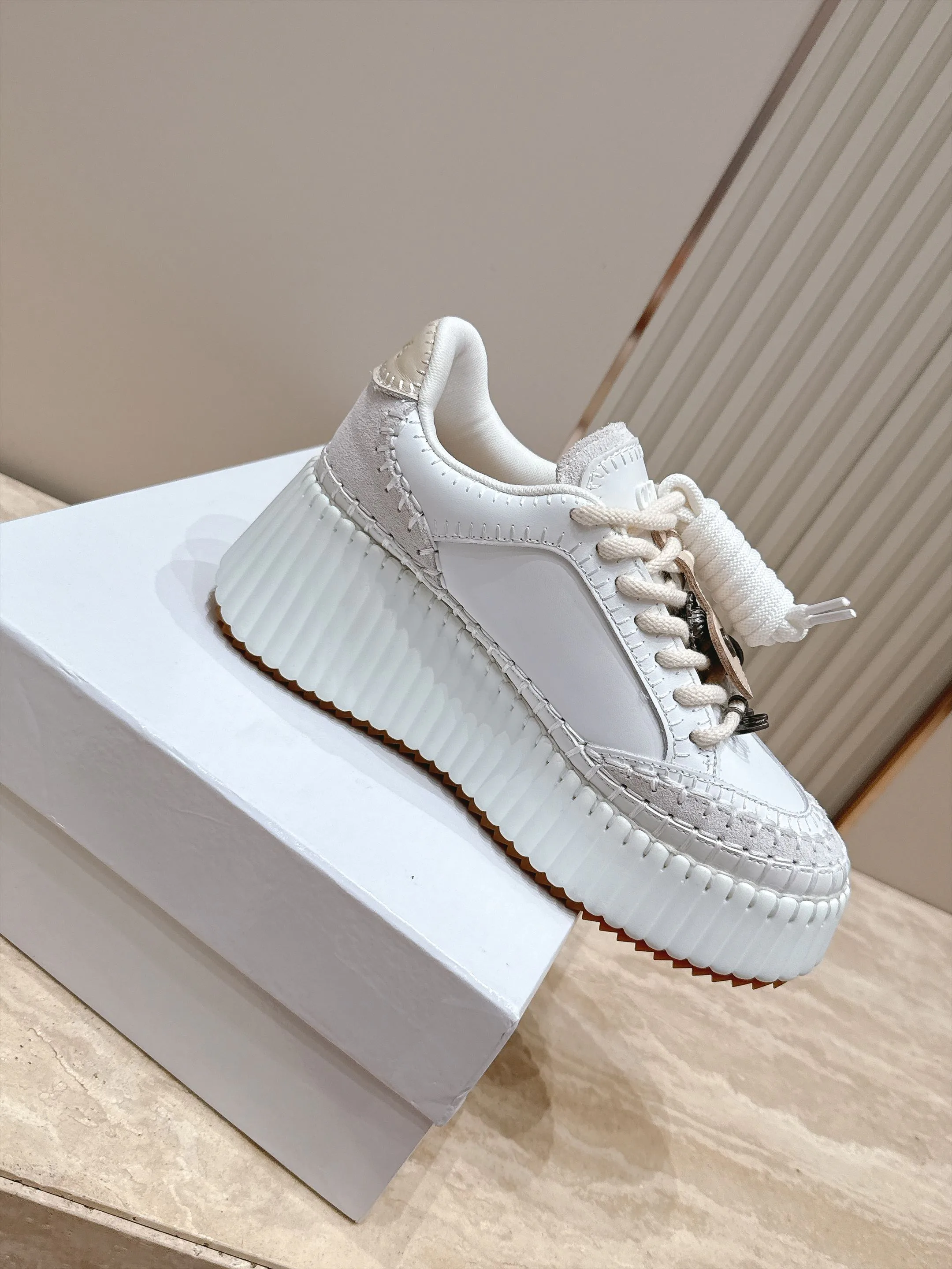 Women's Sneakers CHLOE 18436553
